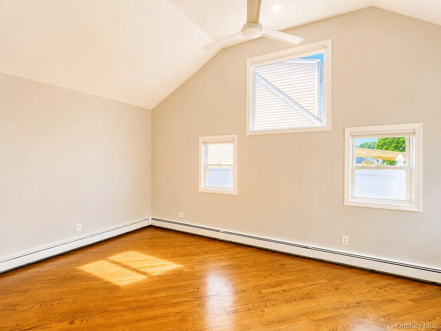 35 Taylor Avenue, Hempstead, NY, 3 Bedrooms Bedrooms, 9 Rooms Rooms,1 BathroomBathrooms,Residential Lease,For Rent,Taylor,0,1034472 35 Taylor Avenue, Hempstead, NY, 3 Bedrooms Bedrooms, 9 Rooms Rooms,1 BathroomBathrooms,Residential Lease,For Rent,Taylor,0,1034472