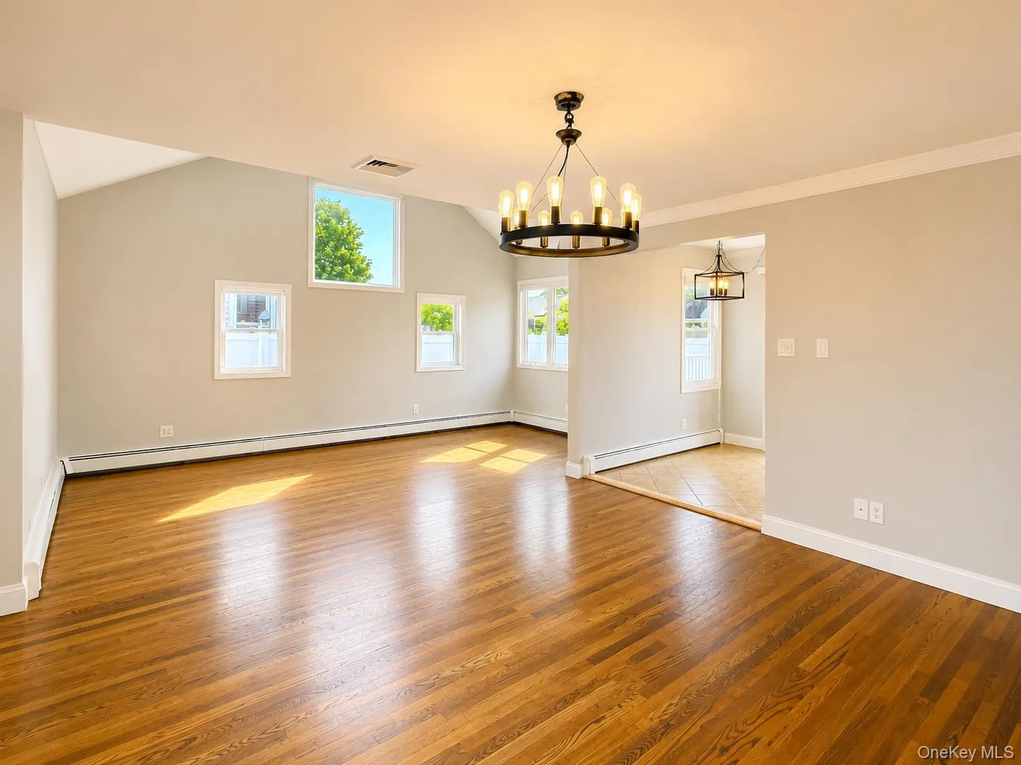 35 Taylor Avenue, Hempstead, NY, 3 Bedrooms Bedrooms, 9 Rooms Rooms,1 BathroomBathrooms,Residential Lease,For Rent,Taylor,0,1034472 35 Taylor Avenue, Hempstead, NY, 3 Bedrooms Bedrooms, 9 Rooms Rooms,1 BathroomBathrooms,Residential Lease,For Rent,Taylor,0,1034472