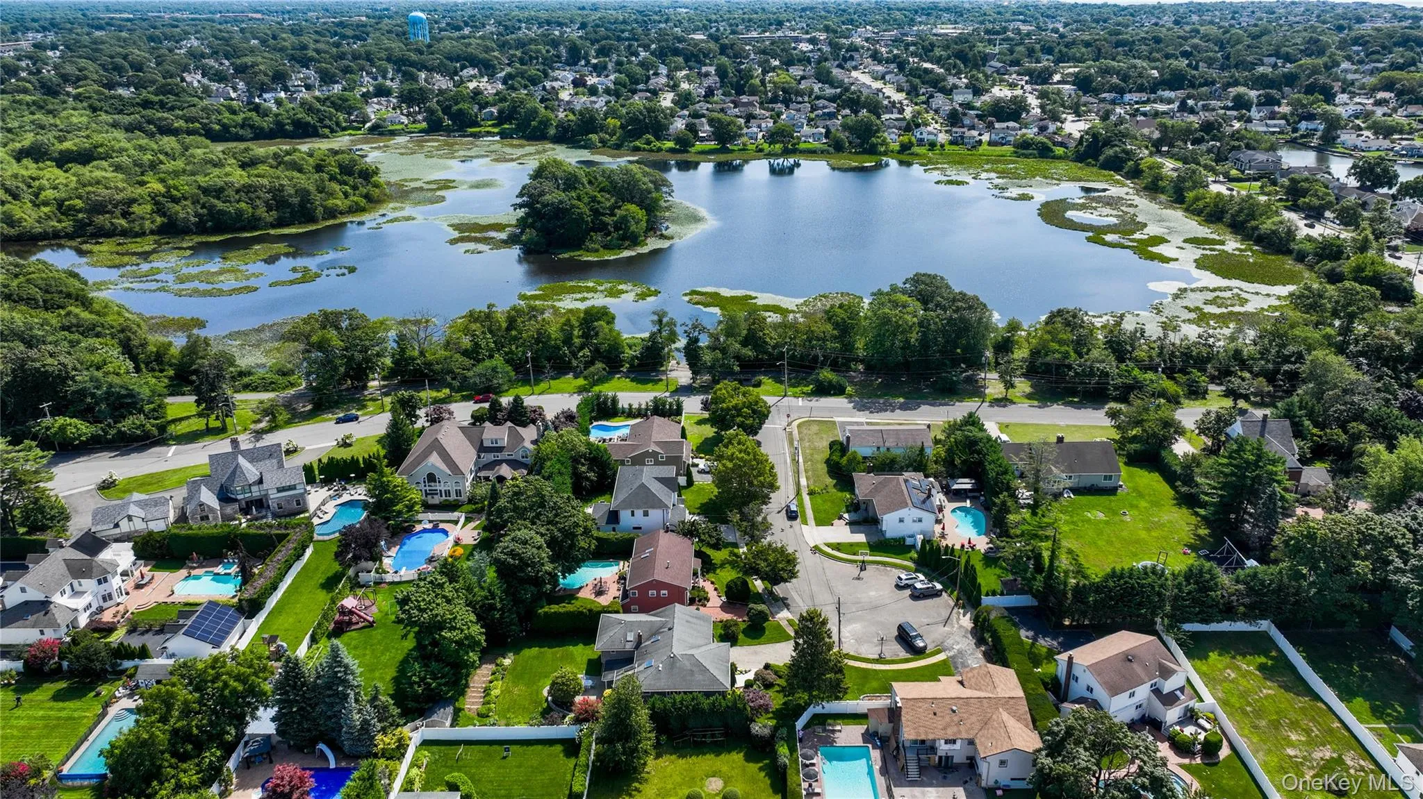 31 Lake Court, Oyster Bay, NY, 5 Bedrooms Bedrooms, 11 Rooms Rooms,2 BathroomsBathrooms,Residential,For Rent,Lake,0,1034474 31 Lake Court, Oyster Bay, NY, 5 Bedrooms Bedrooms, 11 Rooms Rooms,2 BathroomsBathrooms,Residential,For Rent,Lake,0,1034474