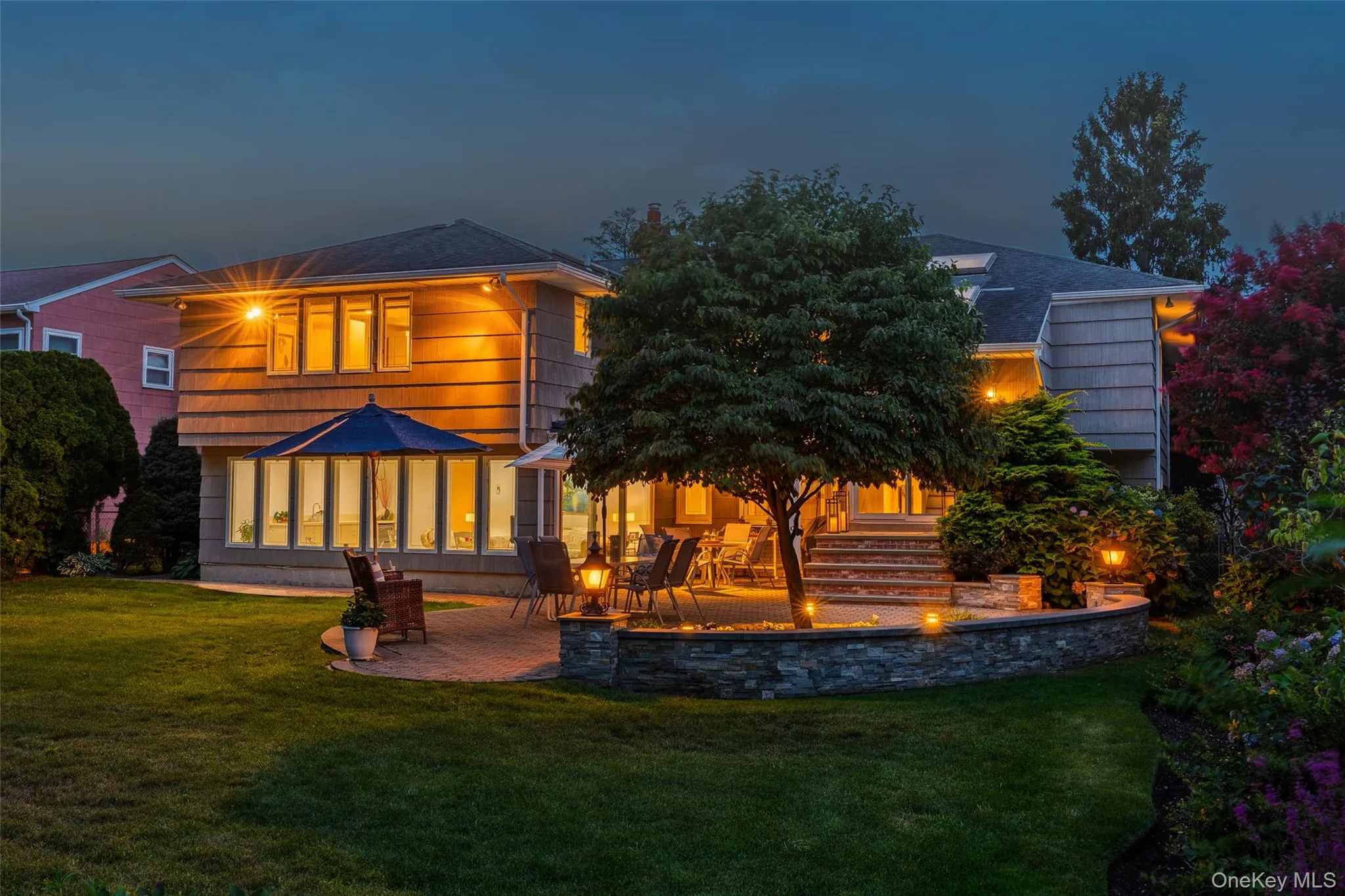 31 Lake Court, Oyster Bay, NY, 5 Bedrooms Bedrooms, 11 Rooms Rooms,2 BathroomsBathrooms,Residential,For Rent,Lake,0,1034474 31 Lake Court, Oyster Bay, NY, 5 Bedrooms Bedrooms, 11 Rooms Rooms,2 BathroomsBathrooms,Residential,For Rent,Lake,0,1034474