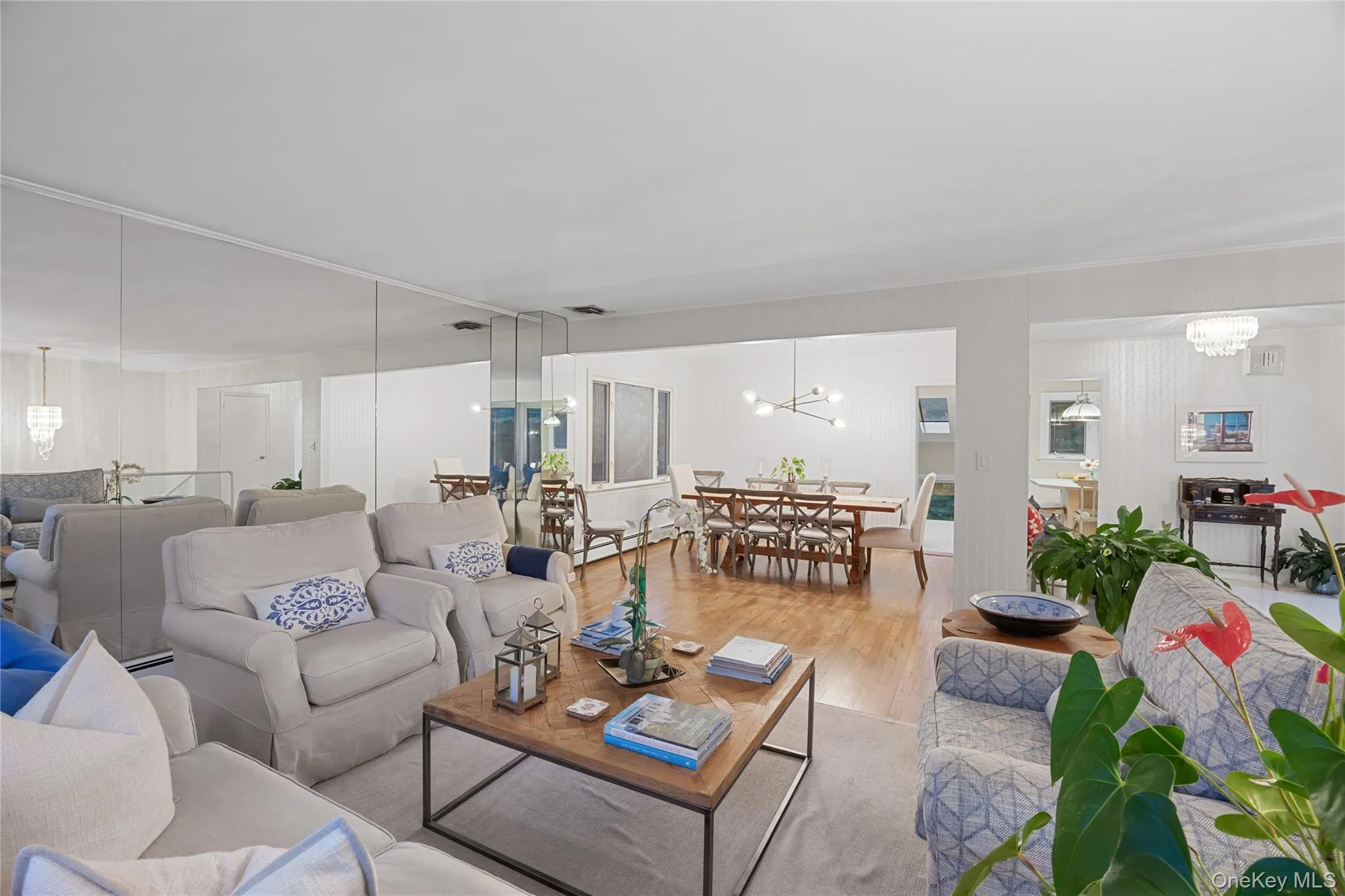 31 Lake Court, Oyster Bay, NY, 5 Bedrooms Bedrooms, 11 Rooms Rooms,2 BathroomsBathrooms,Residential,For Rent,Lake,0,1034474 31 Lake Court, Oyster Bay, NY, 5 Bedrooms Bedrooms, 11 Rooms Rooms,2 BathroomsBathrooms,Residential,For Rent,Lake,0,1034474