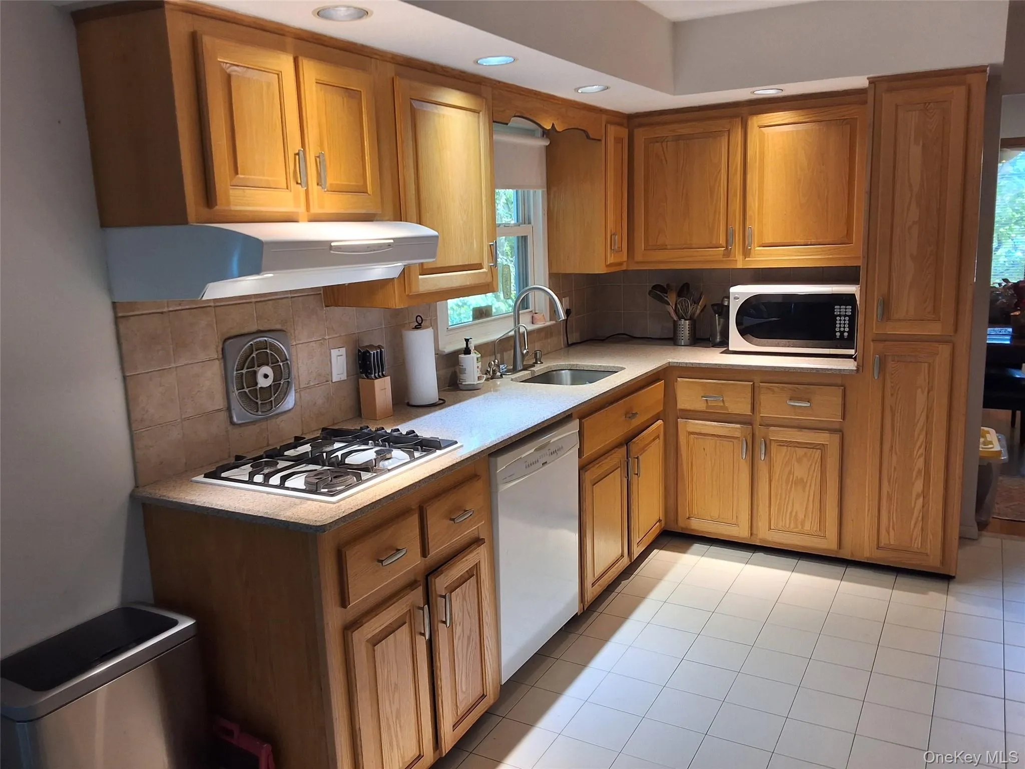 6 Strathmore Drive, Clarkstown, NY, 4 Bedrooms Bedrooms, 8 Rooms Rooms,2 BathroomsBathrooms,Residential,For Rent,Strathmore,0,1034475 6 Strathmore Drive, Clarkstown, NY, 4 Bedrooms Bedrooms, 8 Rooms Rooms,2 BathroomsBathrooms,Residential,For Rent,Strathmore,0,1034475