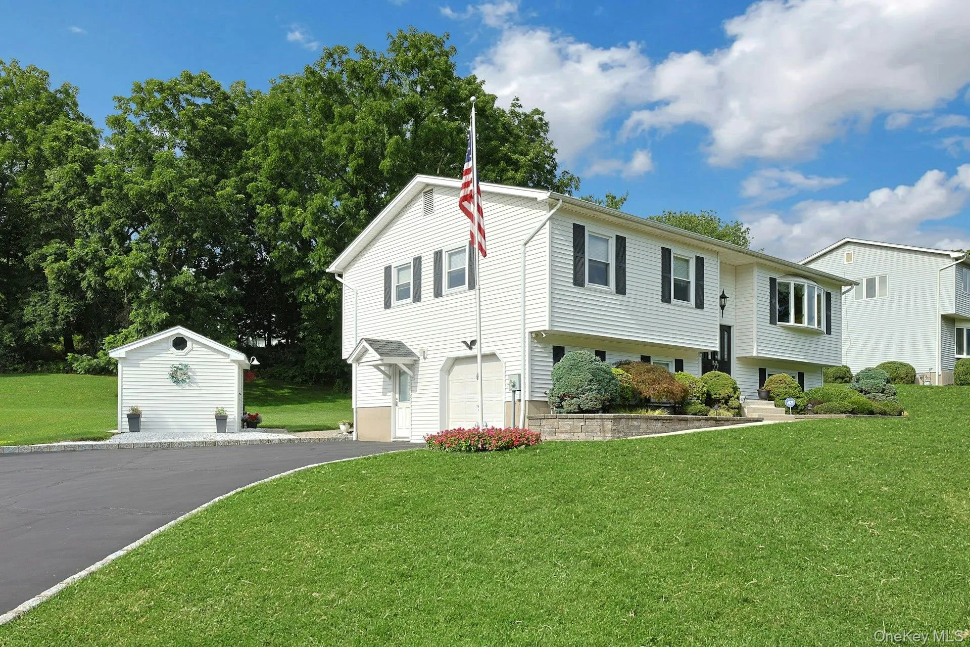12 Pine Drive, Stony Point, NY, 4 Bedrooms Bedrooms, 8 Rooms Rooms,2 BathroomsBathrooms,Residential,For Rent,Pine,0,1034481 12 Pine Drive, Stony Point, NY, 4 Bedrooms Bedrooms, 8 Rooms Rooms,2 BathroomsBathrooms,Residential,For Rent,Pine,0,1034481
