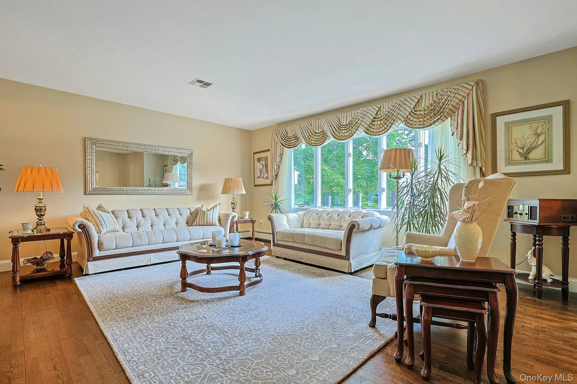 12 Pine Drive, Stony Point, NY, 4 Bedrooms Bedrooms, 8 Rooms Rooms,2 BathroomsBathrooms,Residential,For Rent,Pine,0,1034481 12 Pine Drive, Stony Point, NY, 4 Bedrooms Bedrooms, 8 Rooms Rooms,2 BathroomsBathrooms,Residential,For Rent,Pine,0,1034481