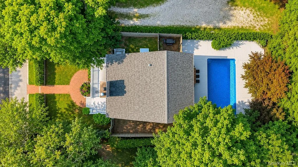 155 Little Fresh Pond Road, Southampton, NY, 3 Bedrooms Bedrooms, 6 Rooms Rooms,3 BathroomsBathrooms,Residential Lease,For Rent,Little Fresh Pond,0,1034484 155 Little Fresh Pond Road, Southampton, NY, 3 Bedrooms Bedrooms, 6 Rooms Rooms,3 BathroomsBathrooms,Residential Lease,For Rent,Little Fresh Pond,0,1034484
