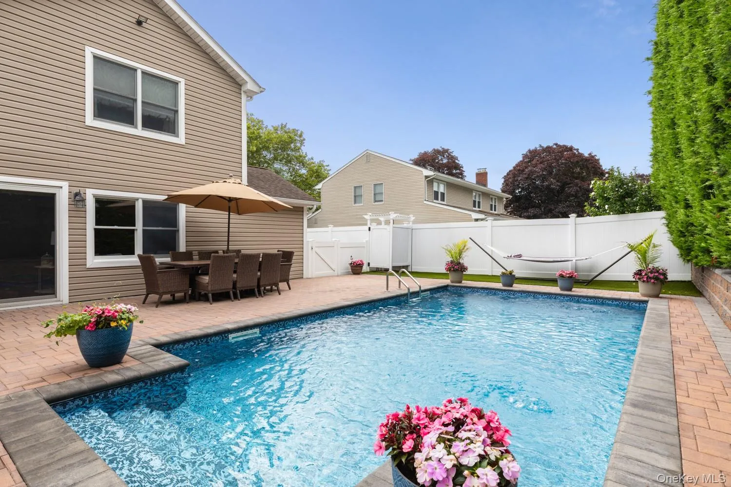 19 Clearwater Lane, Islip, NY, 4 Bedrooms Bedrooms, 10 Rooms Rooms,2 BathroomsBathrooms,Residential,For Rent,Clearwater,0,1034491 19 Clearwater Lane, Islip, NY, 4 Bedrooms Bedrooms, 10 Rooms Rooms,2 BathroomsBathrooms,Residential,For Rent,Clearwater,0,1034491
