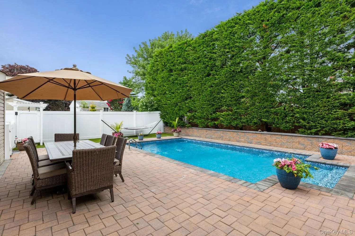 19 Clearwater Lane, Islip, NY, 4 Bedrooms Bedrooms, 10 Rooms Rooms,2 BathroomsBathrooms,Residential,For Rent,Clearwater,0,1034491 19 Clearwater Lane, Islip, NY, 4 Bedrooms Bedrooms, 10 Rooms Rooms,2 BathroomsBathrooms,Residential,For Rent,Clearwater,0,1034491