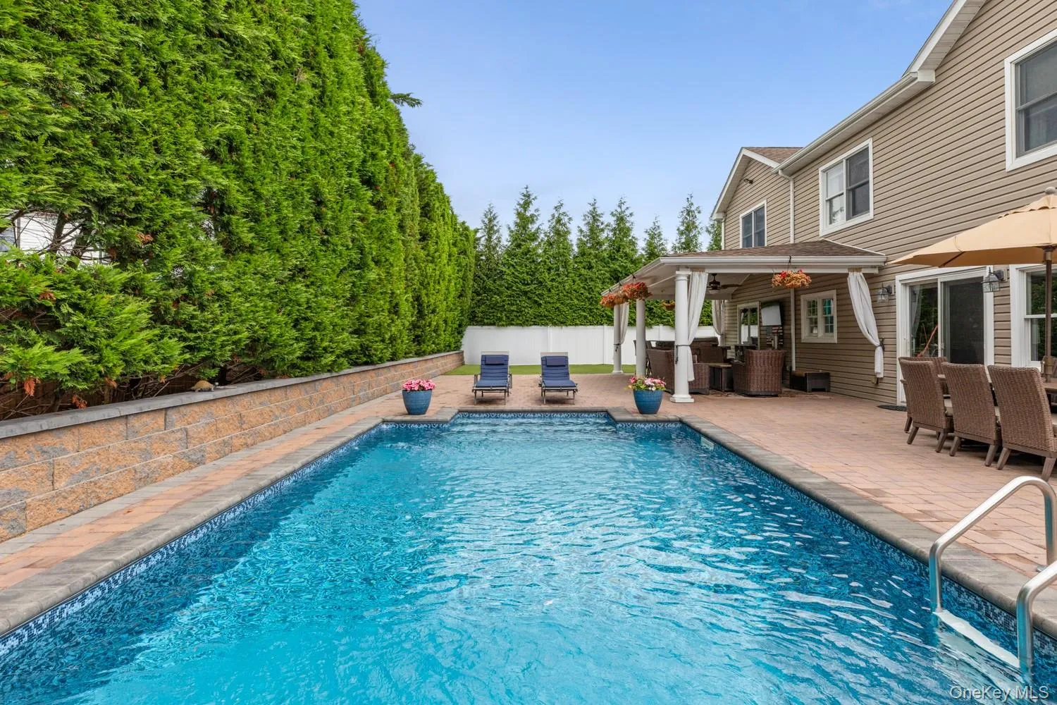 19 Clearwater Lane, Islip, NY, 4 Bedrooms Bedrooms, 10 Rooms Rooms,2 BathroomsBathrooms,Residential,For Rent,Clearwater,0,1034491 19 Clearwater Lane, Islip, NY, 4 Bedrooms Bedrooms, 10 Rooms Rooms,2 BathroomsBathrooms,Residential,For Rent,Clearwater,0,1034491