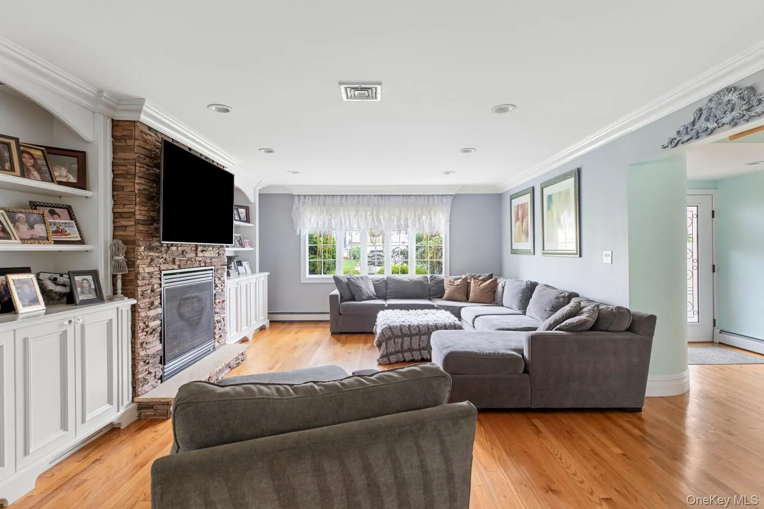 19 Clearwater Lane, Islip, NY, 4 Bedrooms Bedrooms, 10 Rooms Rooms,2 BathroomsBathrooms,Residential,For Rent,Clearwater,0,1034491 19 Clearwater Lane, Islip, NY, 4 Bedrooms Bedrooms, 10 Rooms Rooms,2 BathroomsBathrooms,Residential,For Rent,Clearwater,0,1034491