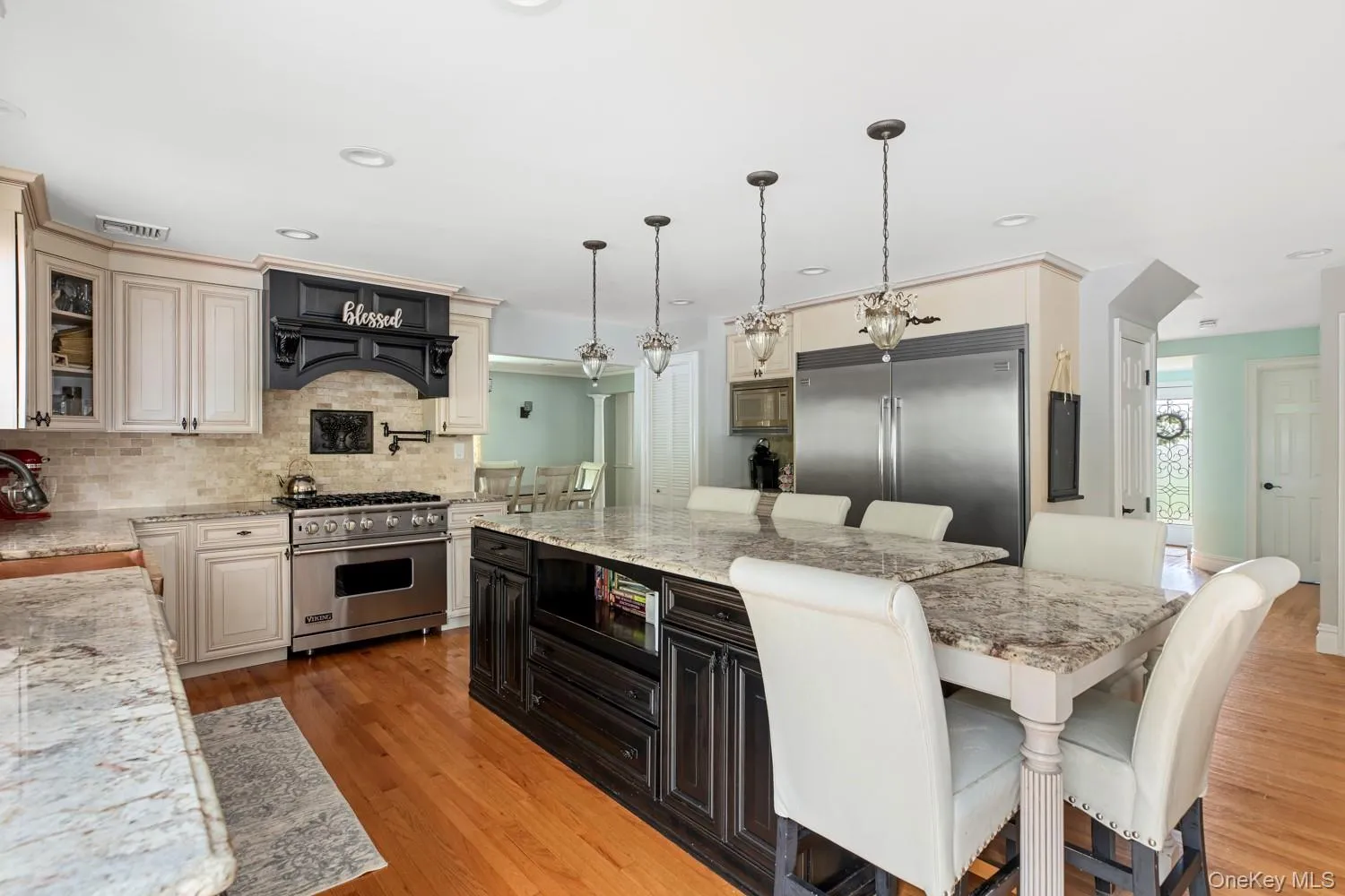 19 Clearwater Lane, Islip, NY, 4 Bedrooms Bedrooms, 10 Rooms Rooms,2 BathroomsBathrooms,Residential,For Rent,Clearwater,0,1034491 19 Clearwater Lane, Islip, NY, 4 Bedrooms Bedrooms, 10 Rooms Rooms,2 BathroomsBathrooms,Residential,For Rent,Clearwater,0,1034491