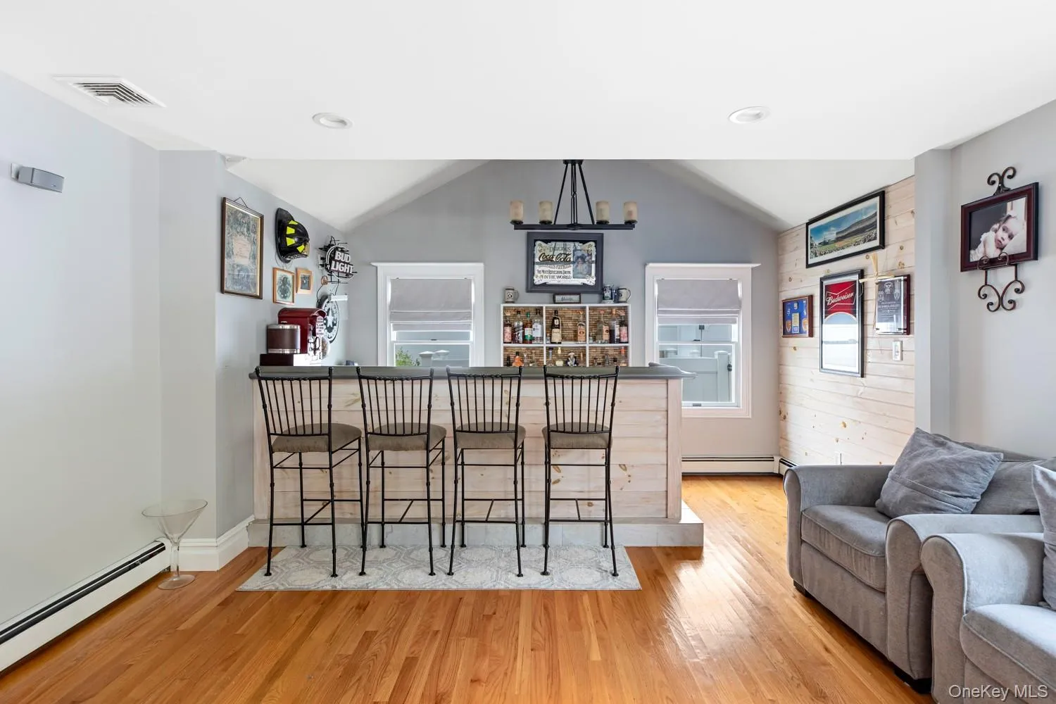 19 Clearwater Lane, Islip, NY, 4 Bedrooms Bedrooms, 10 Rooms Rooms,2 BathroomsBathrooms,Residential,For Rent,Clearwater,0,1034491 19 Clearwater Lane, Islip, NY, 4 Bedrooms Bedrooms, 10 Rooms Rooms,2 BathroomsBathrooms,Residential,For Rent,Clearwater,0,1034491