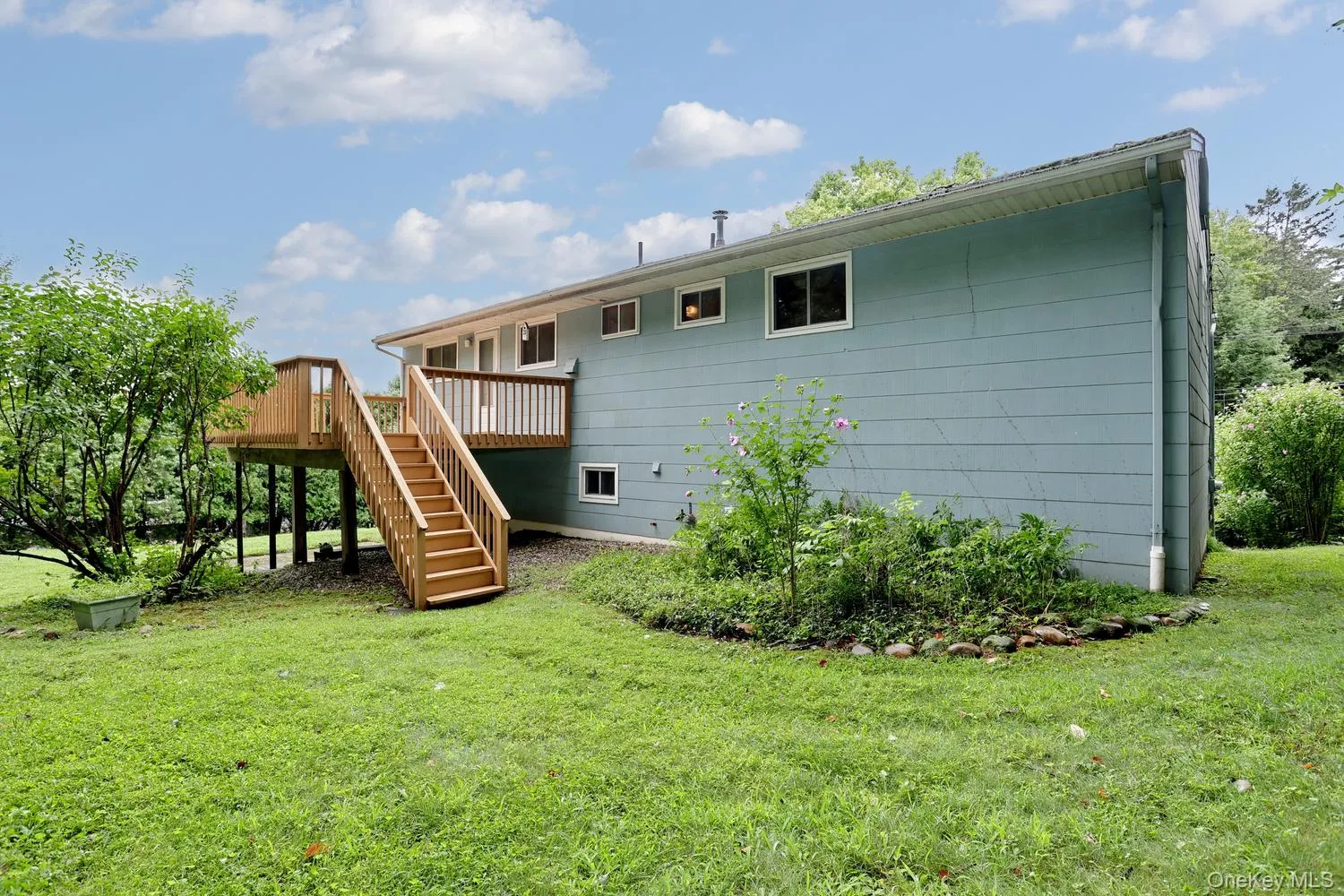 5 Fairfield Terrace, Clarkstown, NY, 4 Bedrooms Bedrooms, 8 Rooms Rooms,2 BathroomsBathrooms,Residential,For Rent,Fairfield,0,1034492 5 Fairfield Terrace, Clarkstown, NY, 4 Bedrooms Bedrooms, 8 Rooms Rooms,2 BathroomsBathrooms,Residential,For Rent,Fairfield,0,1034492