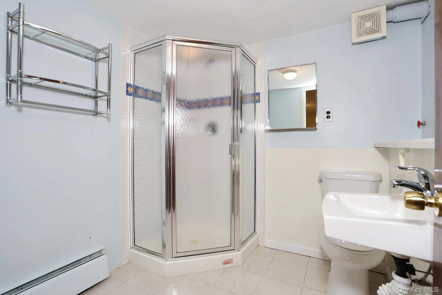 5 Fairfield Terrace, Clarkstown, NY, 4 Bedrooms Bedrooms, 8 Rooms Rooms,2 BathroomsBathrooms,Residential,For Rent,Fairfield,0,1034492 5 Fairfield Terrace, Clarkstown, NY, 4 Bedrooms Bedrooms, 8 Rooms Rooms,2 BathroomsBathrooms,Residential,For Rent,Fairfield,0,1034492