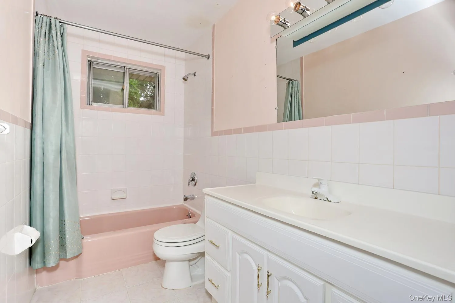 5 Fairfield Terrace, Clarkstown, NY, 4 Bedrooms Bedrooms, 8 Rooms Rooms,2 BathroomsBathrooms,Residential,For Rent,Fairfield,0,1034492 5 Fairfield Terrace, Clarkstown, NY, 4 Bedrooms Bedrooms, 8 Rooms Rooms,2 BathroomsBathrooms,Residential,For Rent,Fairfield,0,1034492