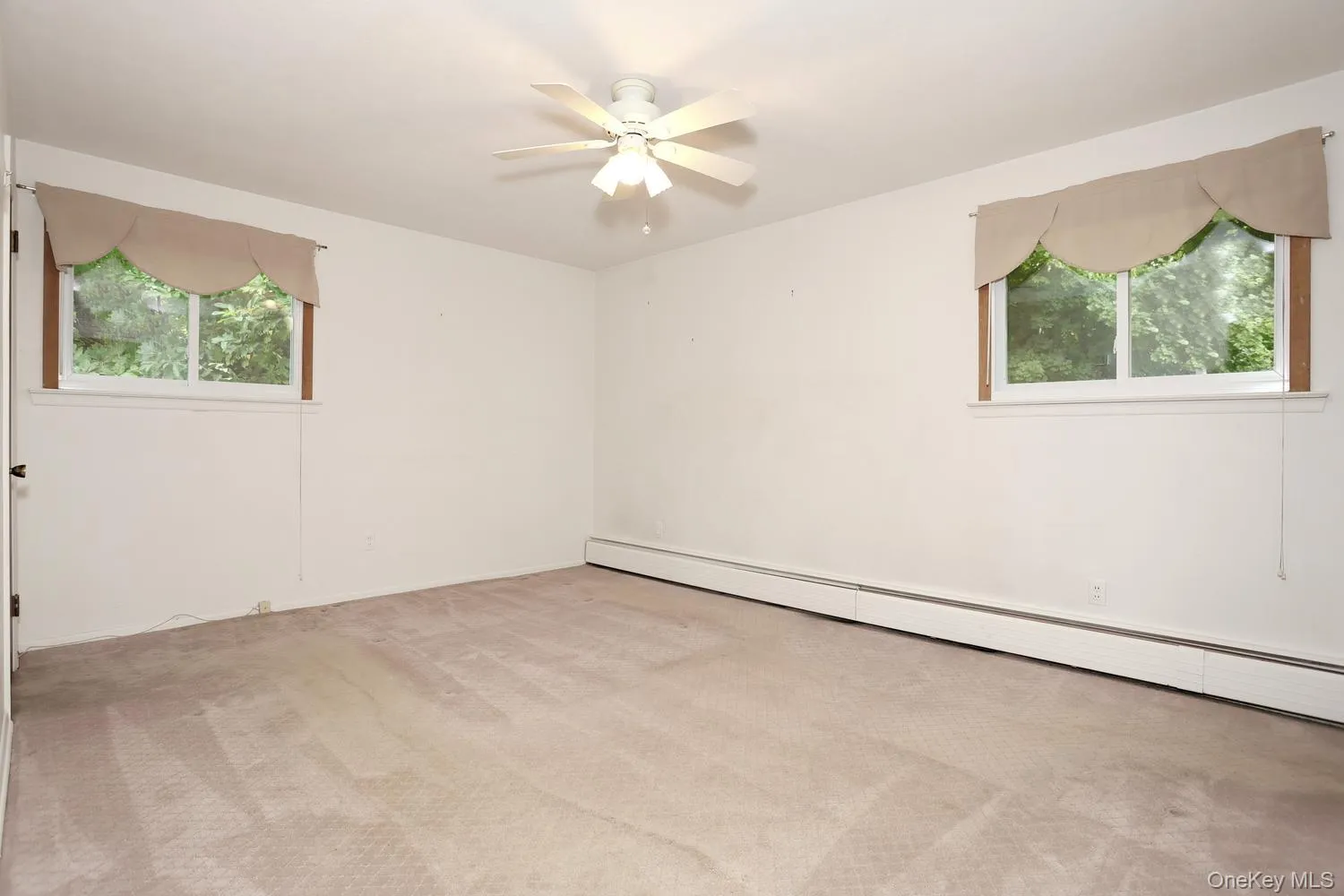 5 Fairfield Terrace, Clarkstown, NY, 4 Bedrooms Bedrooms, 8 Rooms Rooms,2 BathroomsBathrooms,Residential,For Rent,Fairfield,0,1034492 5 Fairfield Terrace, Clarkstown, NY, 4 Bedrooms Bedrooms, 8 Rooms Rooms,2 BathroomsBathrooms,Residential,For Rent,Fairfield,0,1034492