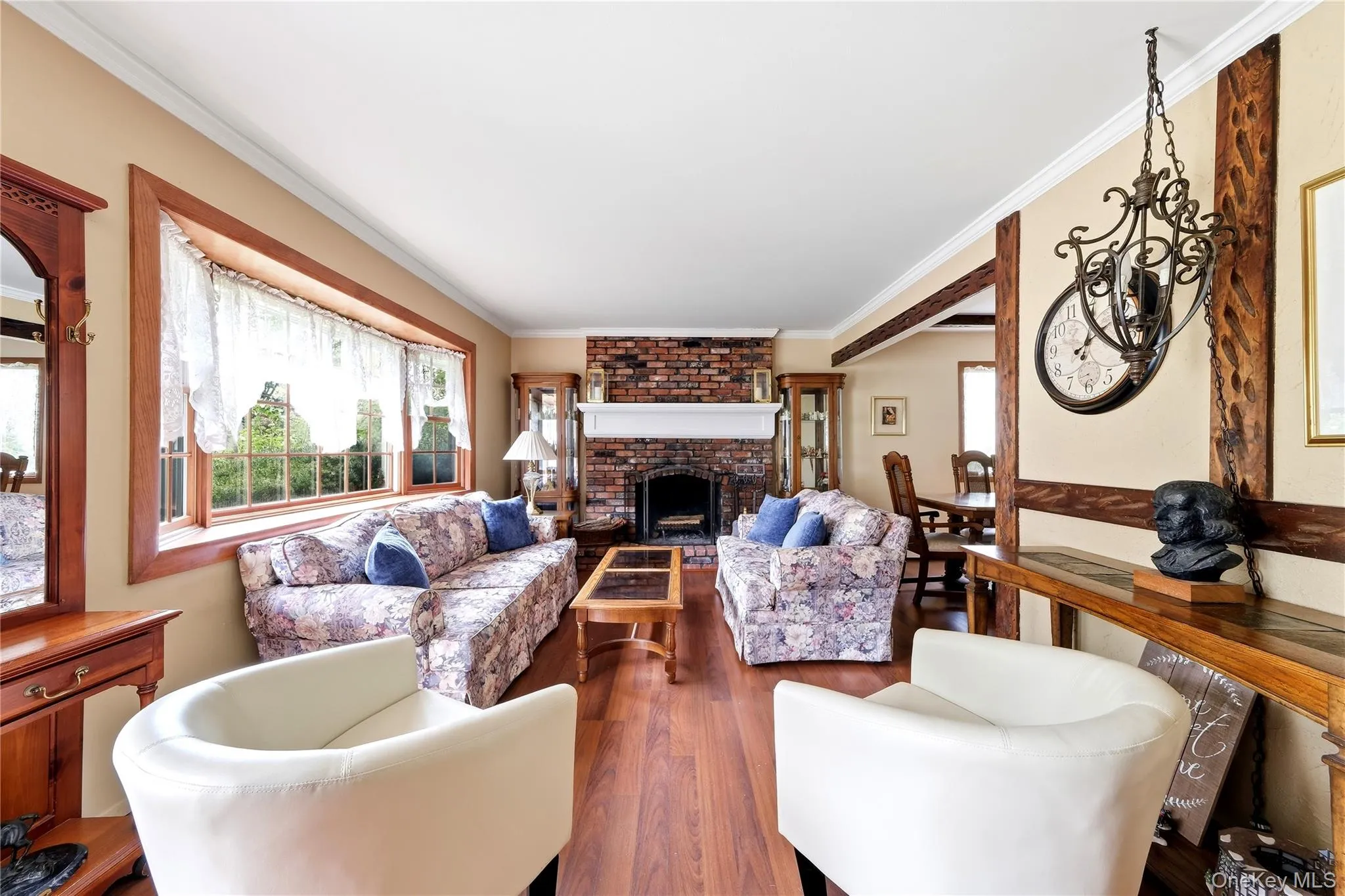53 Comerford Street, Brookhaven, NY, 4 Bedrooms Bedrooms, 12 Rooms Rooms,1 BathroomBathrooms,Residential,For Rent,Comerford,0,1034495 53 Comerford Street, Brookhaven, NY, 4 Bedrooms Bedrooms, 12 Rooms Rooms,1 BathroomBathrooms,Residential,For Rent,Comerford,0,1034495
