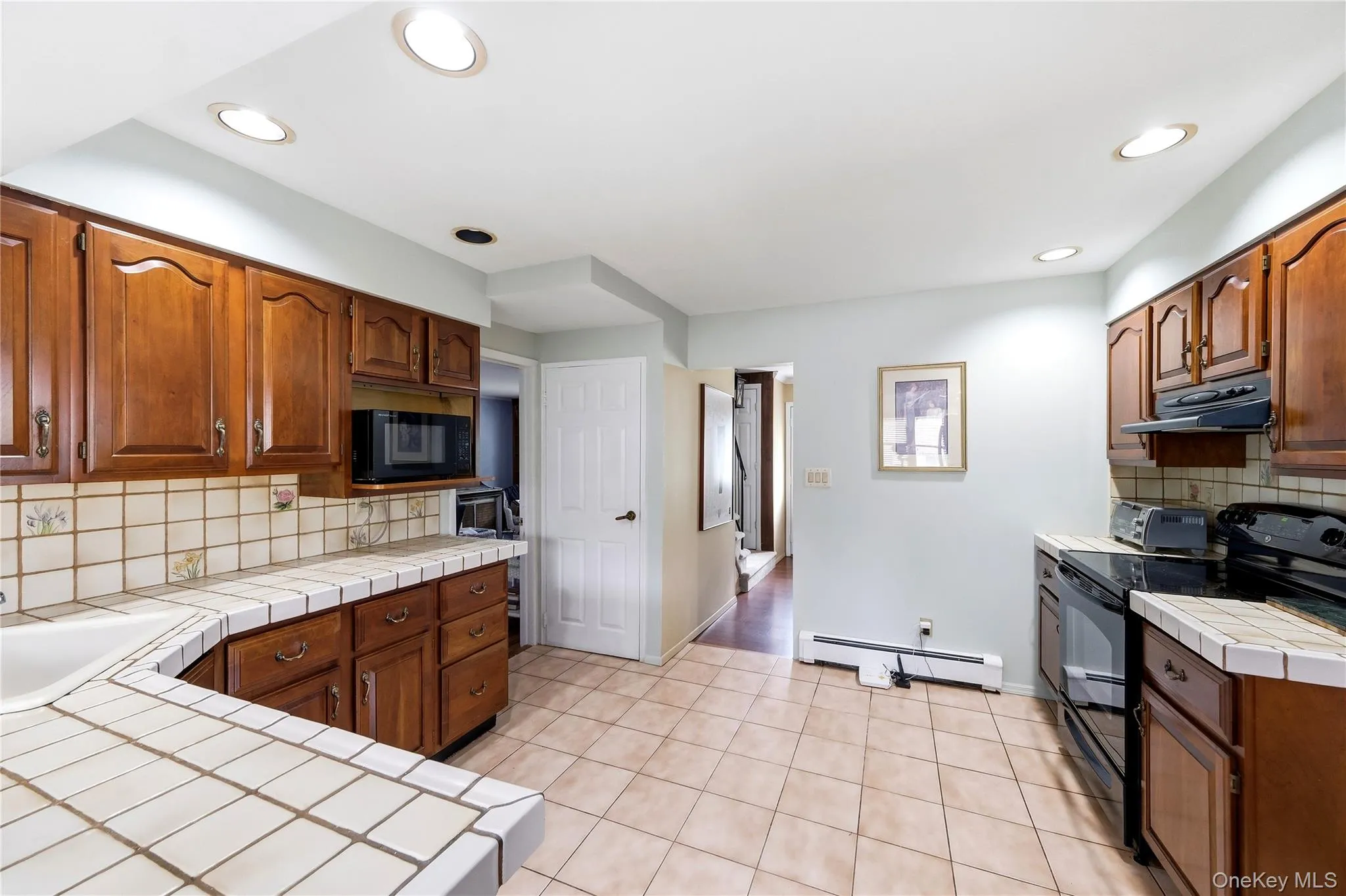 53 Comerford Street, Brookhaven, NY, 4 Bedrooms Bedrooms, 12 Rooms Rooms,1 BathroomBathrooms,Residential,For Rent,Comerford,0,1034495 53 Comerford Street, Brookhaven, NY, 4 Bedrooms Bedrooms, 12 Rooms Rooms,1 BathroomBathrooms,Residential,For Rent,Comerford,0,1034495