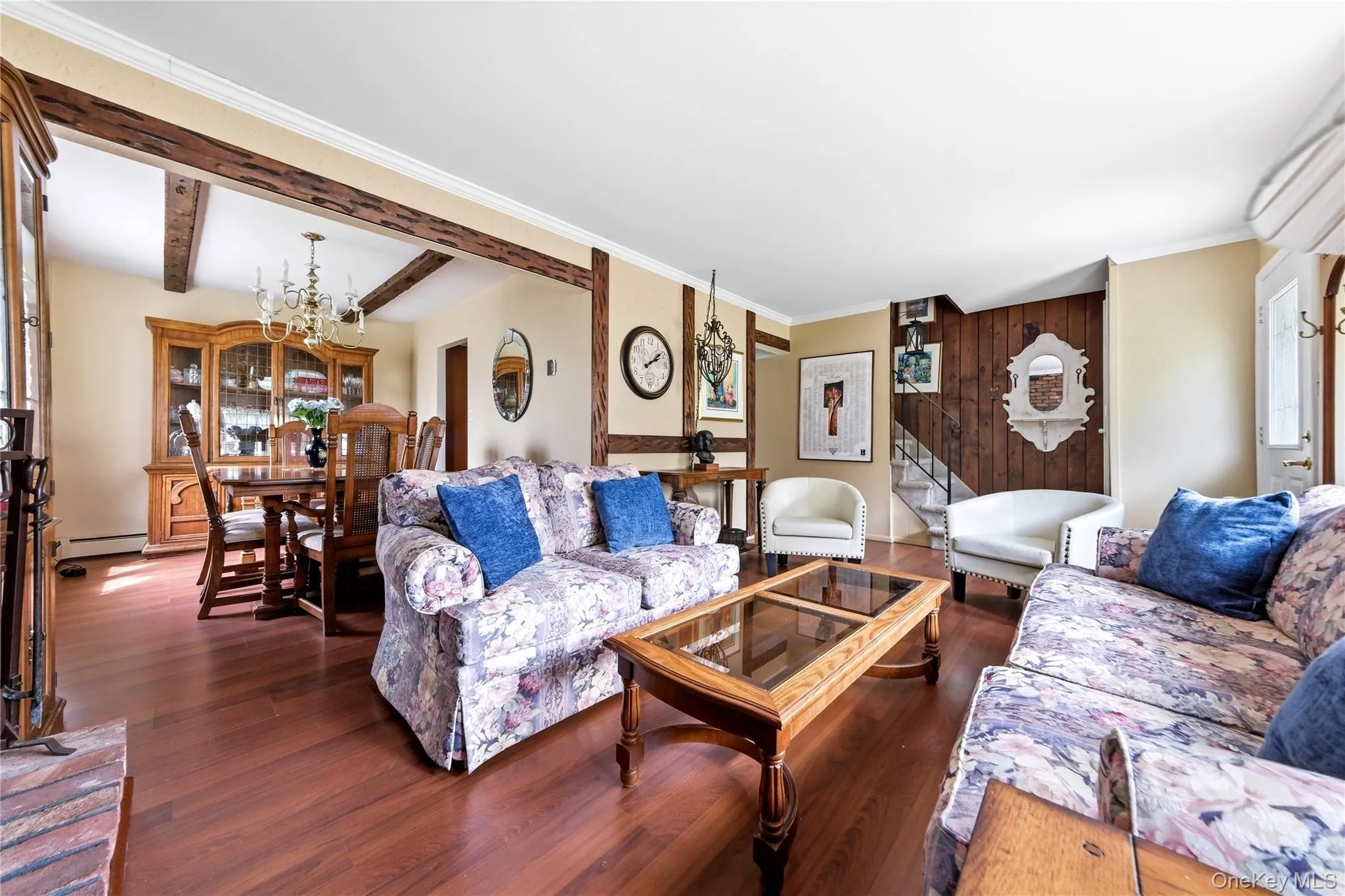 53 Comerford Street, Brookhaven, NY, 4 Bedrooms Bedrooms, 12 Rooms Rooms,1 BathroomBathrooms,Residential,For Rent,Comerford,0,1034495 53 Comerford Street, Brookhaven, NY, 4 Bedrooms Bedrooms, 12 Rooms Rooms,1 BathroomBathrooms,Residential,For Rent,Comerford,0,1034495
