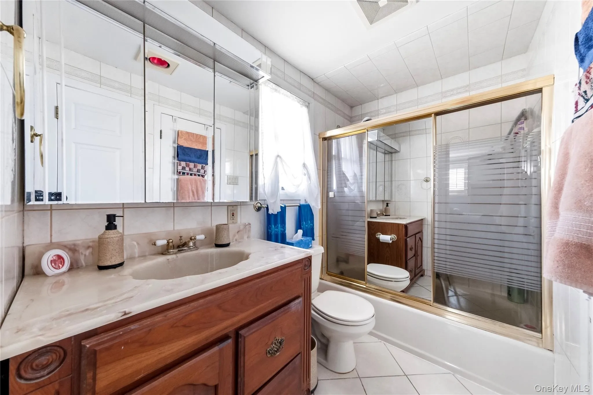 53 Comerford Street, Brookhaven, NY, 4 Bedrooms Bedrooms, 12 Rooms Rooms,1 BathroomBathrooms,Residential,For Rent,Comerford,0,1034495 53 Comerford Street, Brookhaven, NY, 4 Bedrooms Bedrooms, 12 Rooms Rooms,1 BathroomBathrooms,Residential,For Rent,Comerford,0,1034495