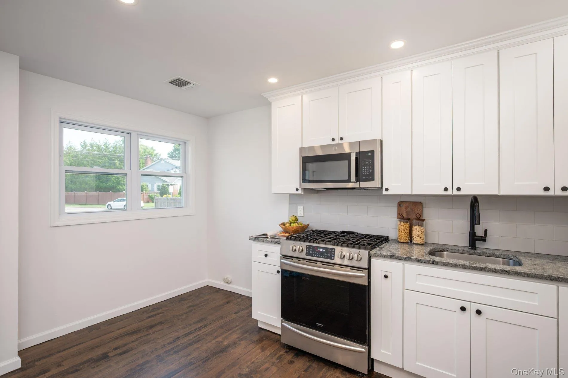 2624 Saw Mill Road, Hempstead, NY, 3 Bedrooms Bedrooms, 7 Rooms Rooms,2 BathroomsBathrooms,Residential Lease,For Rent,Saw Mill,0,1034497 2624 Saw Mill Road, Hempstead, NY, 3 Bedrooms Bedrooms, 7 Rooms Rooms,2 BathroomsBathrooms,Residential Lease,For Rent,Saw Mill,0,1034497