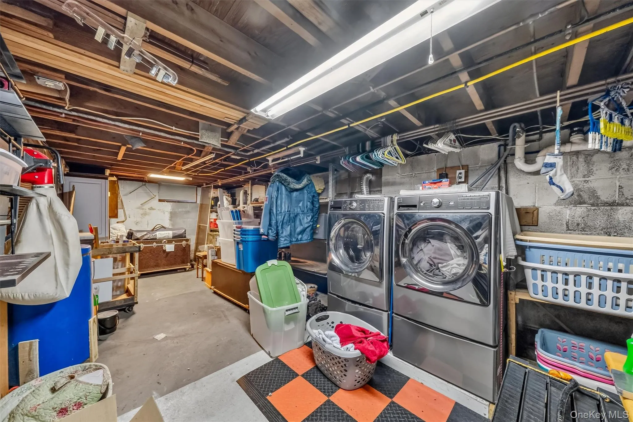 Laundry and additional storage! Laundry and additional storage!