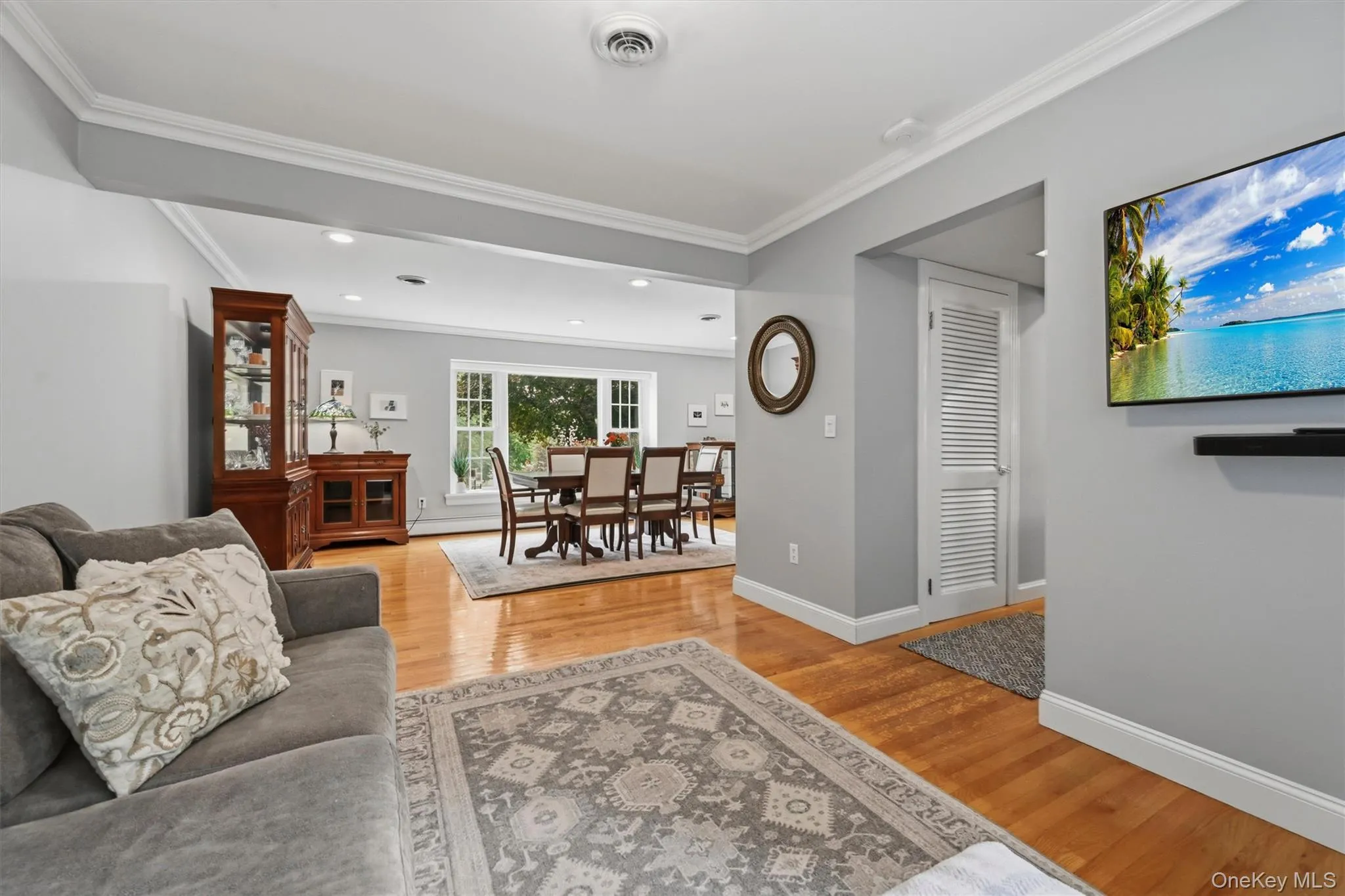 Originally built for the formal dining room but this suited the sellers lifestyle best. Originally built for the formal dining room but this suited the sellers lifestyle best.