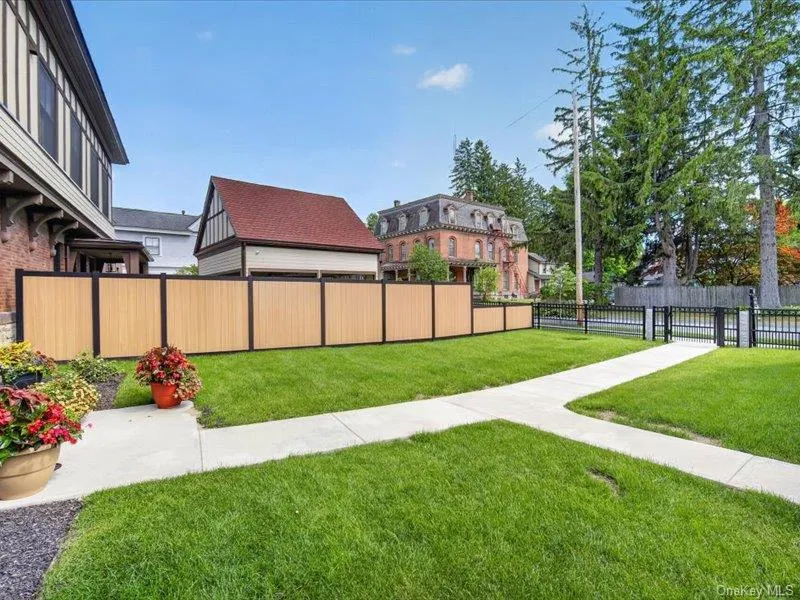 122 Regent Street, Saratoga Springs, NY, 3 Bedrooms Bedrooms, 7 Rooms Rooms,2 BathroomsBathrooms,Residential,For Rent,Regent,0,1034508 122 Regent Street, Saratoga Springs, NY, 3 Bedrooms Bedrooms, 7 Rooms Rooms,2 BathroomsBathrooms,Residential,For Rent,Regent,0,1034508
