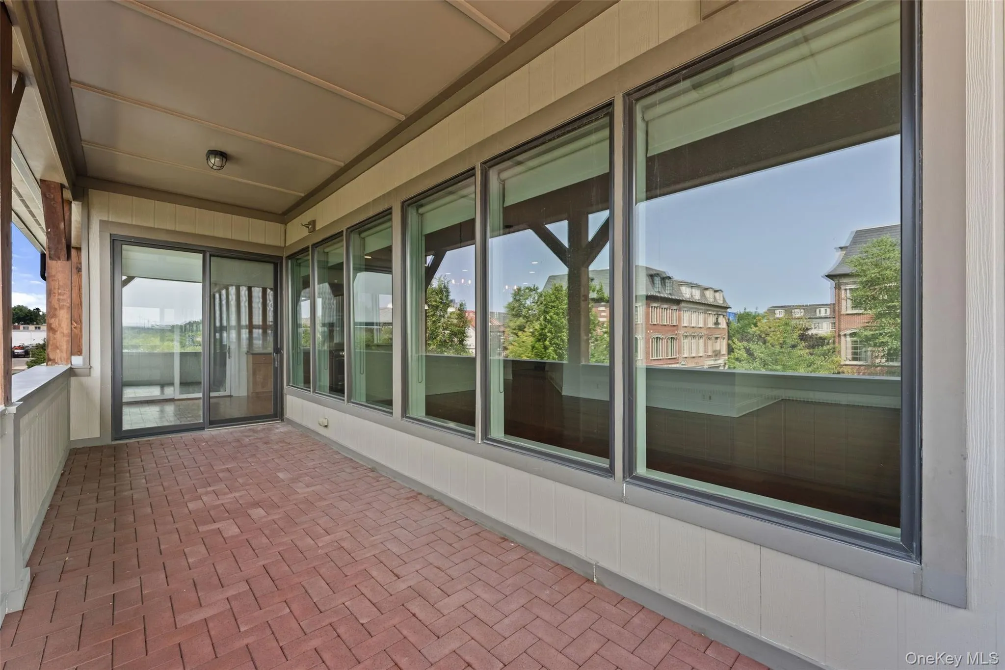 127 Main Street, Greenburgh, NY, 3 Bedrooms Bedrooms, 6 Rooms Rooms,2 BathroomsBathrooms,Residential,For Rent,Main,0,1034509 127 Main Street, Greenburgh, NY, 3 Bedrooms Bedrooms, 6 Rooms Rooms,2 BathroomsBathrooms,Residential,For Rent,Main,0,1034509