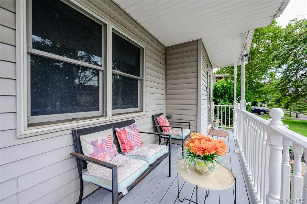 13 Meadow Lane, Oyster Bay, NY, 4 Bedrooms Bedrooms, 8 Rooms Rooms,1 BathroomBathrooms,Residential,For Rent,Meadow,0,1034512 13 Meadow Lane, Oyster Bay, NY, 4 Bedrooms Bedrooms, 8 Rooms Rooms,1 BathroomBathrooms,Residential,For Rent,Meadow,0,1034512