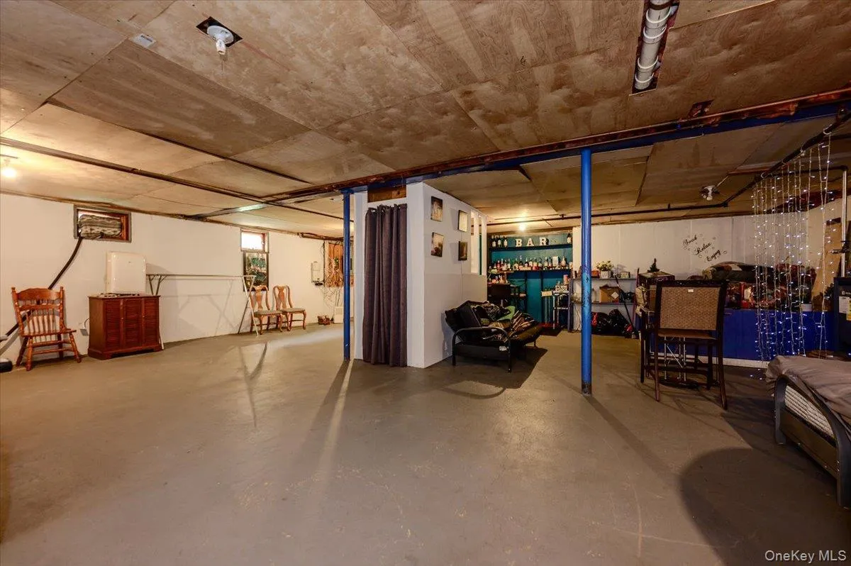 13 Meadow Lane, Oyster Bay, NY, 4 Bedrooms Bedrooms, 8 Rooms Rooms,1 BathroomBathrooms,Residential,For Rent,Meadow,0,1034512 13 Meadow Lane, Oyster Bay, NY, 4 Bedrooms Bedrooms, 8 Rooms Rooms,1 BathroomBathrooms,Residential,For Rent,Meadow,0,1034512