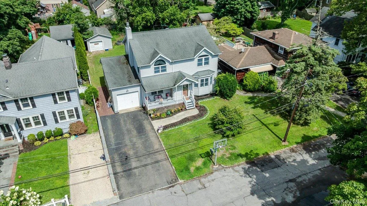 13 Meadow Lane, Oyster Bay, NY, 4 Bedrooms Bedrooms, 8 Rooms Rooms,1 BathroomBathrooms,Residential,For Rent,Meadow,0,1034512 13 Meadow Lane, Oyster Bay, NY, 4 Bedrooms Bedrooms, 8 Rooms Rooms,1 BathroomBathrooms,Residential,For Rent,Meadow,0,1034512