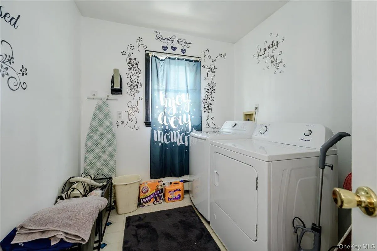 13 Meadow Lane, Oyster Bay, NY, 4 Bedrooms Bedrooms, 8 Rooms Rooms,1 BathroomBathrooms,Residential,For Rent,Meadow,0,1034512 13 Meadow Lane, Oyster Bay, NY, 4 Bedrooms Bedrooms, 8 Rooms Rooms,1 BathroomBathrooms,Residential,For Rent,Meadow,0,1034512
