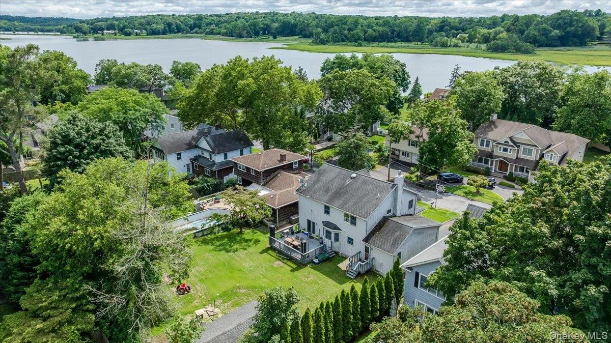 13 Meadow Lane, Oyster Bay, NY, 4 Bedrooms Bedrooms, 8 Rooms Rooms,1 BathroomBathrooms,Residential,For Rent,Meadow,0,1034512 13 Meadow Lane, Oyster Bay, NY, 4 Bedrooms Bedrooms, 8 Rooms Rooms,1 BathroomBathrooms,Residential,For Rent,Meadow,0,1034512