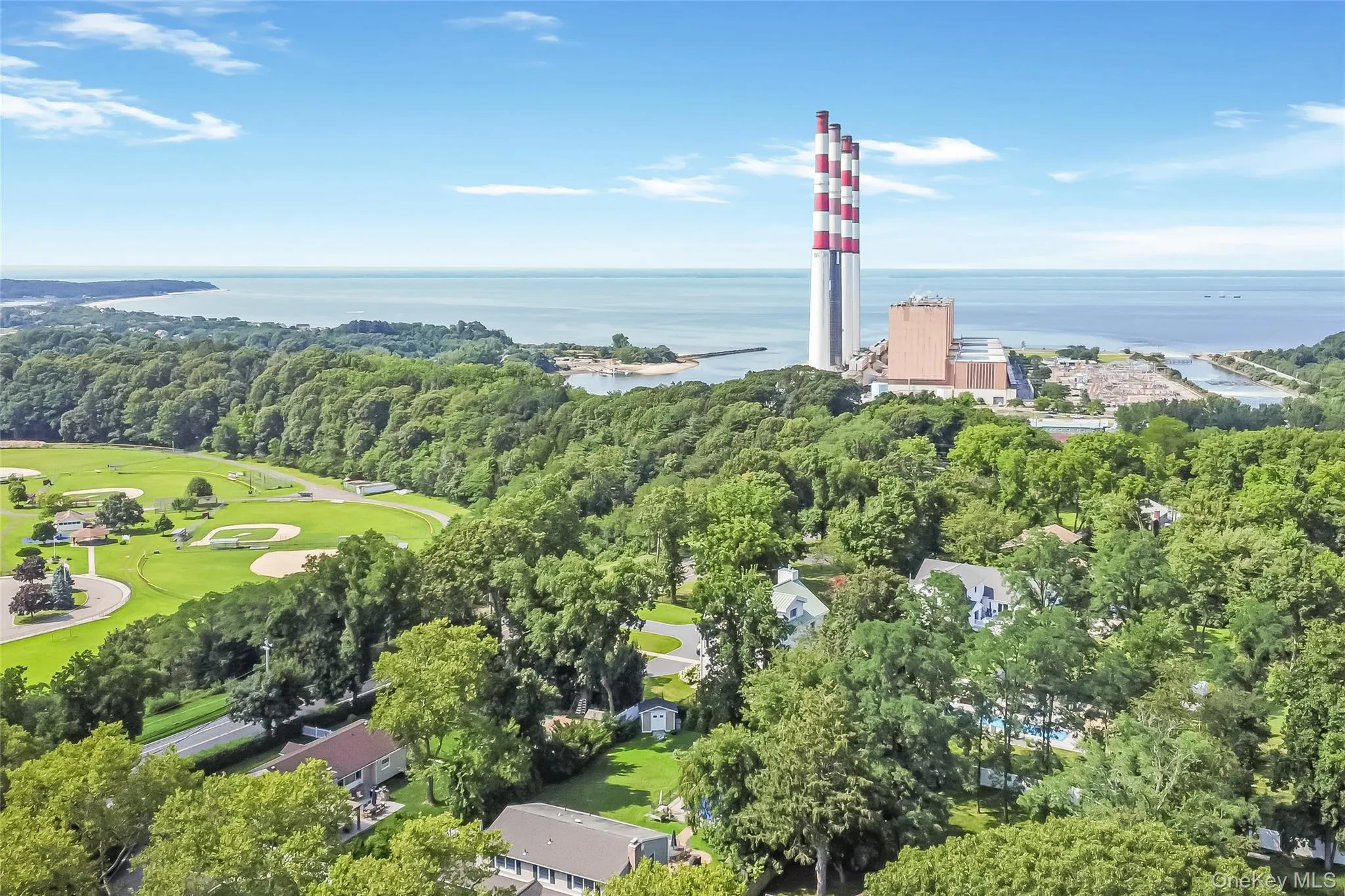 4 Crinkle Court, Huntington, NY, 5 Bedrooms Bedrooms, 9 Rooms Rooms,2 BathroomsBathrooms,Residential,For Rent,Crinkle,0,1034513 4 Crinkle Court, Huntington, NY, 5 Bedrooms Bedrooms, 9 Rooms Rooms,2 BathroomsBathrooms,Residential,For Rent,Crinkle,0,1034513