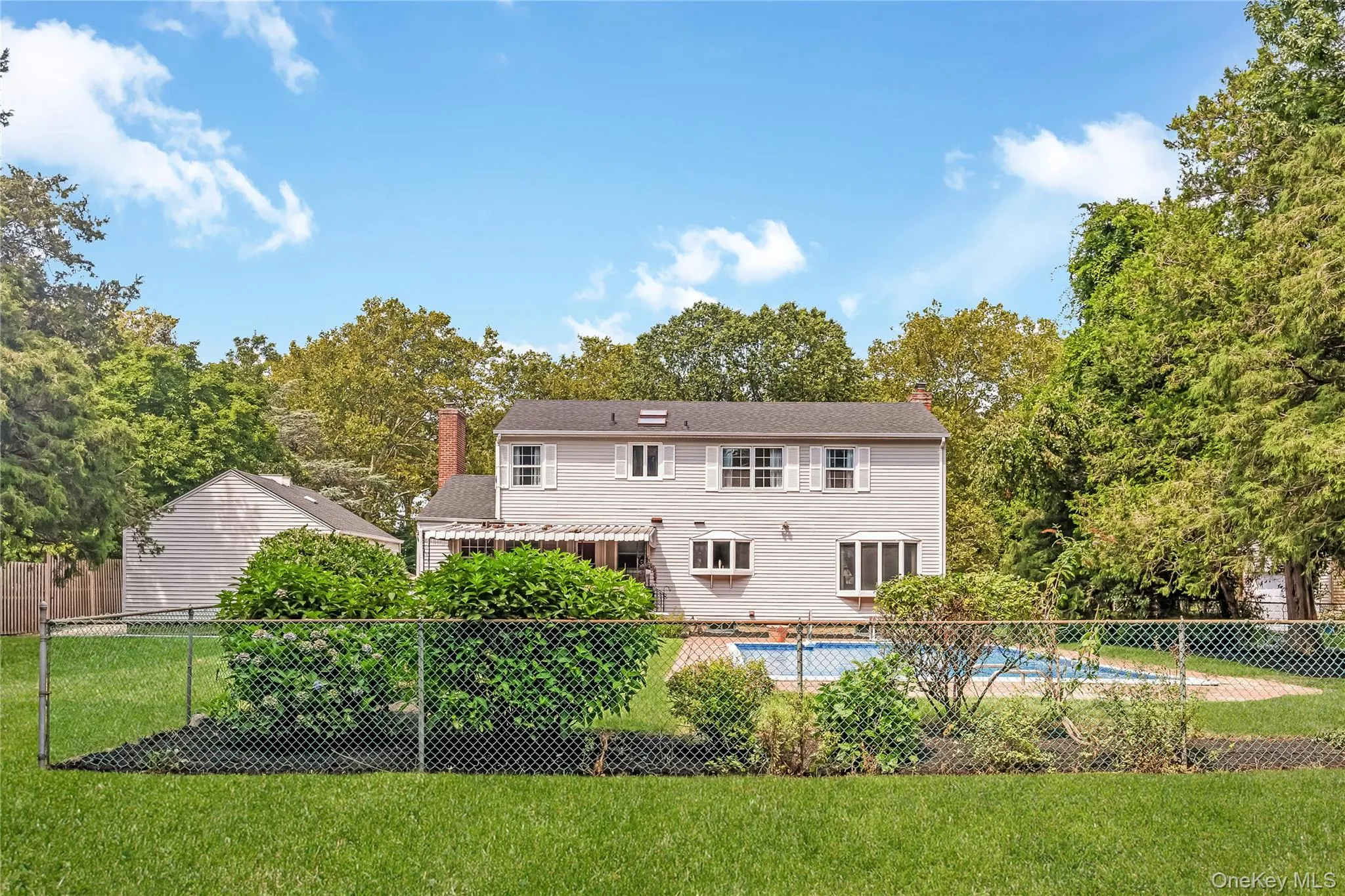 4 Crinkle Court, Huntington, NY, 5 Bedrooms Bedrooms, 9 Rooms Rooms,2 BathroomsBathrooms,Residential,For Rent,Crinkle,0,1034513 4 Crinkle Court, Huntington, NY, 5 Bedrooms Bedrooms, 9 Rooms Rooms,2 BathroomsBathrooms,Residential,For Rent,Crinkle,0,1034513
