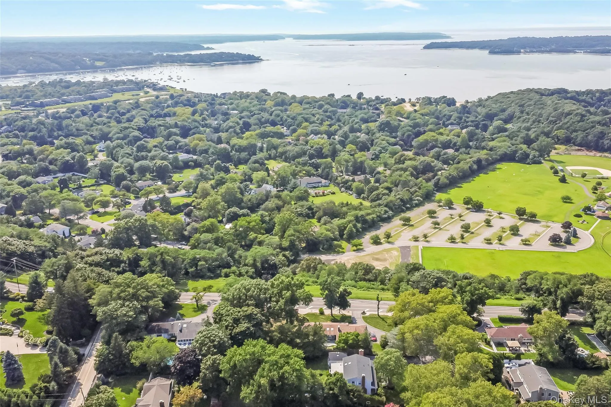 4 Crinkle Court, Huntington, NY, 5 Bedrooms Bedrooms, 9 Rooms Rooms,2 BathroomsBathrooms,Residential,For Rent,Crinkle,0,1034513 4 Crinkle Court, Huntington, NY, 5 Bedrooms Bedrooms, 9 Rooms Rooms,2 BathroomsBathrooms,Residential,For Rent,Crinkle,0,1034513