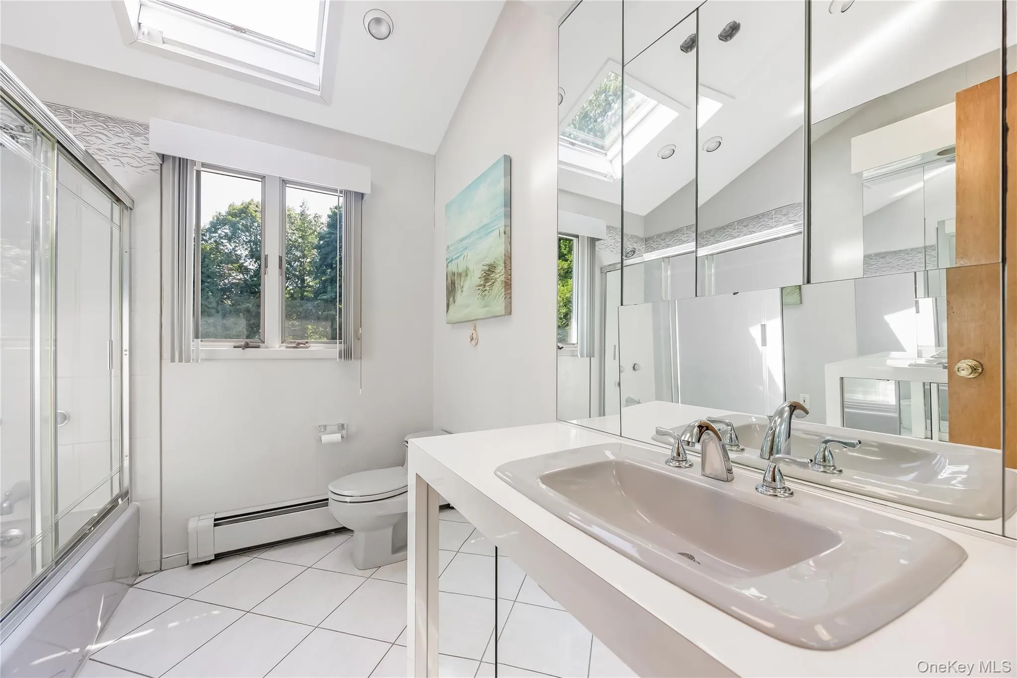 4 Crinkle Court, Huntington, NY, 5 Bedrooms Bedrooms, 9 Rooms Rooms,2 BathroomsBathrooms,Residential,For Rent,Crinkle,0,1034513 4 Crinkle Court, Huntington, NY, 5 Bedrooms Bedrooms, 9 Rooms Rooms,2 BathroomsBathrooms,Residential,For Rent,Crinkle,0,1034513