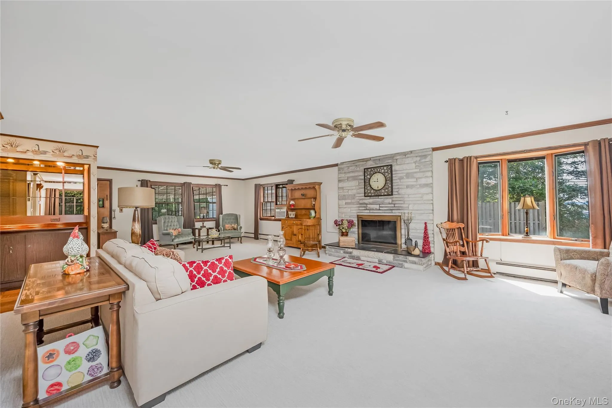 4 Crinkle Court, Huntington, NY, 5 Bedrooms Bedrooms, 9 Rooms Rooms,2 BathroomsBathrooms,Residential,For Rent,Crinkle,0,1034513 4 Crinkle Court, Huntington, NY, 5 Bedrooms Bedrooms, 9 Rooms Rooms,2 BathroomsBathrooms,Residential,For Rent,Crinkle,0,1034513