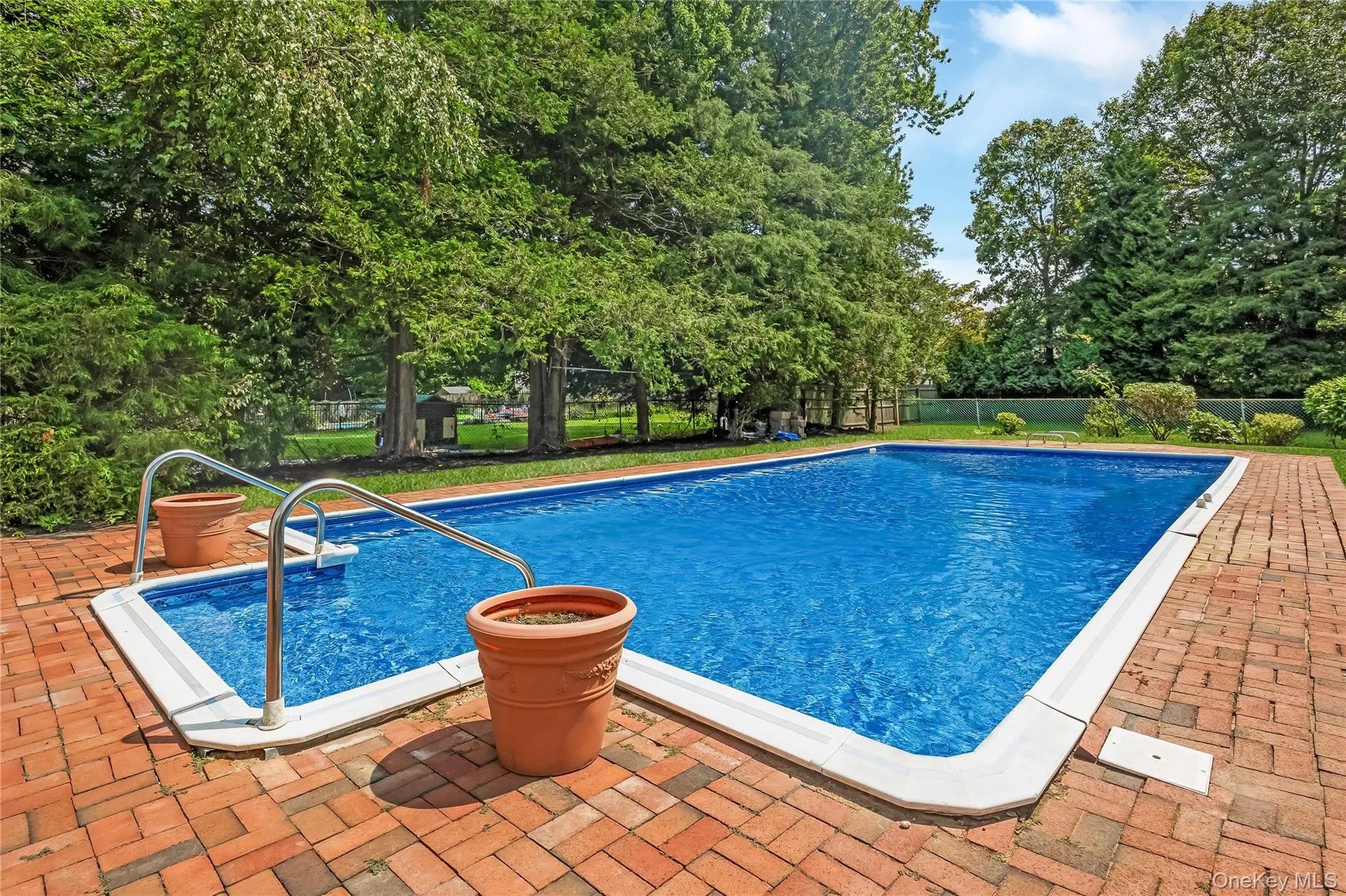 4 Crinkle Court, Huntington, NY, 5 Bedrooms Bedrooms, 9 Rooms Rooms,2 BathroomsBathrooms,Residential,For Rent,Crinkle,0,1034513 4 Crinkle Court, Huntington, NY, 5 Bedrooms Bedrooms, 9 Rooms Rooms,2 BathroomsBathrooms,Residential,For Rent,Crinkle,0,1034513