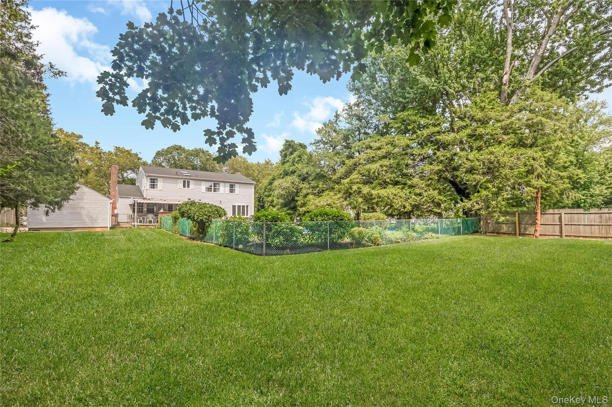 4 Crinkle Court, Huntington, NY, 5 Bedrooms Bedrooms, 9 Rooms Rooms,2 BathroomsBathrooms,Residential,For Rent,Crinkle,0,1034513 4 Crinkle Court, Huntington, NY, 5 Bedrooms Bedrooms, 9 Rooms Rooms,2 BathroomsBathrooms,Residential,For Rent,Crinkle,0,1034513