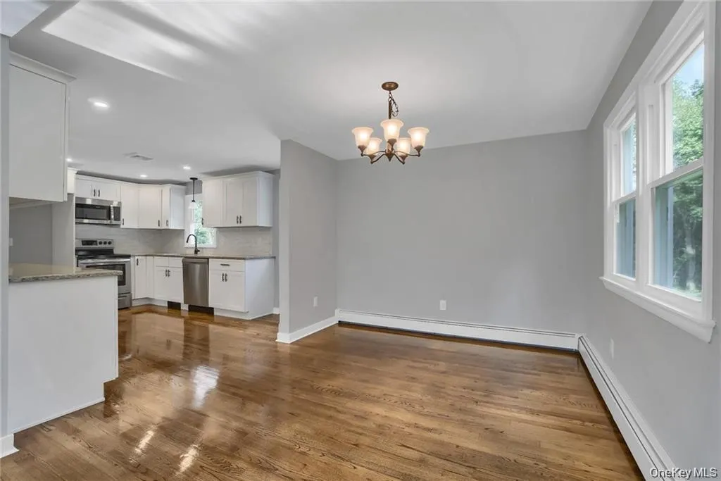 1462 New York Route 17A, Warwick (town), NY, 4 Bedrooms Bedrooms, 8 Rooms Rooms,2 BathroomsBathrooms,Residential,For Rent,New York Route 17A,0,1034514 1462 New York Route 17A, Warwick (town), NY, 4 Bedrooms Bedrooms, 8 Rooms Rooms,2 BathroomsBathrooms,Residential,For Rent,New York Route 17A,0,1034514