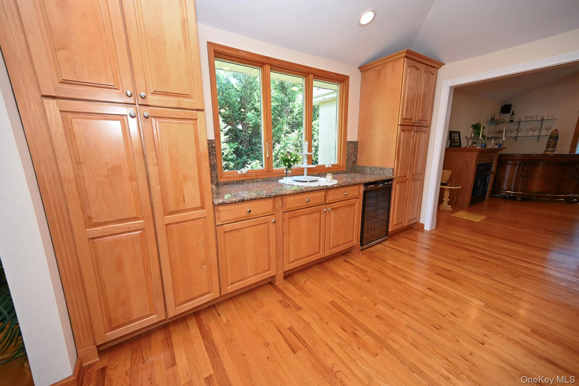 859 Maloon Avenue, Hempstead, NY, 5 Bedrooms Bedrooms, 15 Rooms Rooms,4 BathroomsBathrooms,Residential,For Rent,Maloon,0,1034516 859 Maloon Avenue, Hempstead, NY, 5 Bedrooms Bedrooms, 15 Rooms Rooms,4 BathroomsBathrooms,Residential,For Rent,Maloon,0,1034516