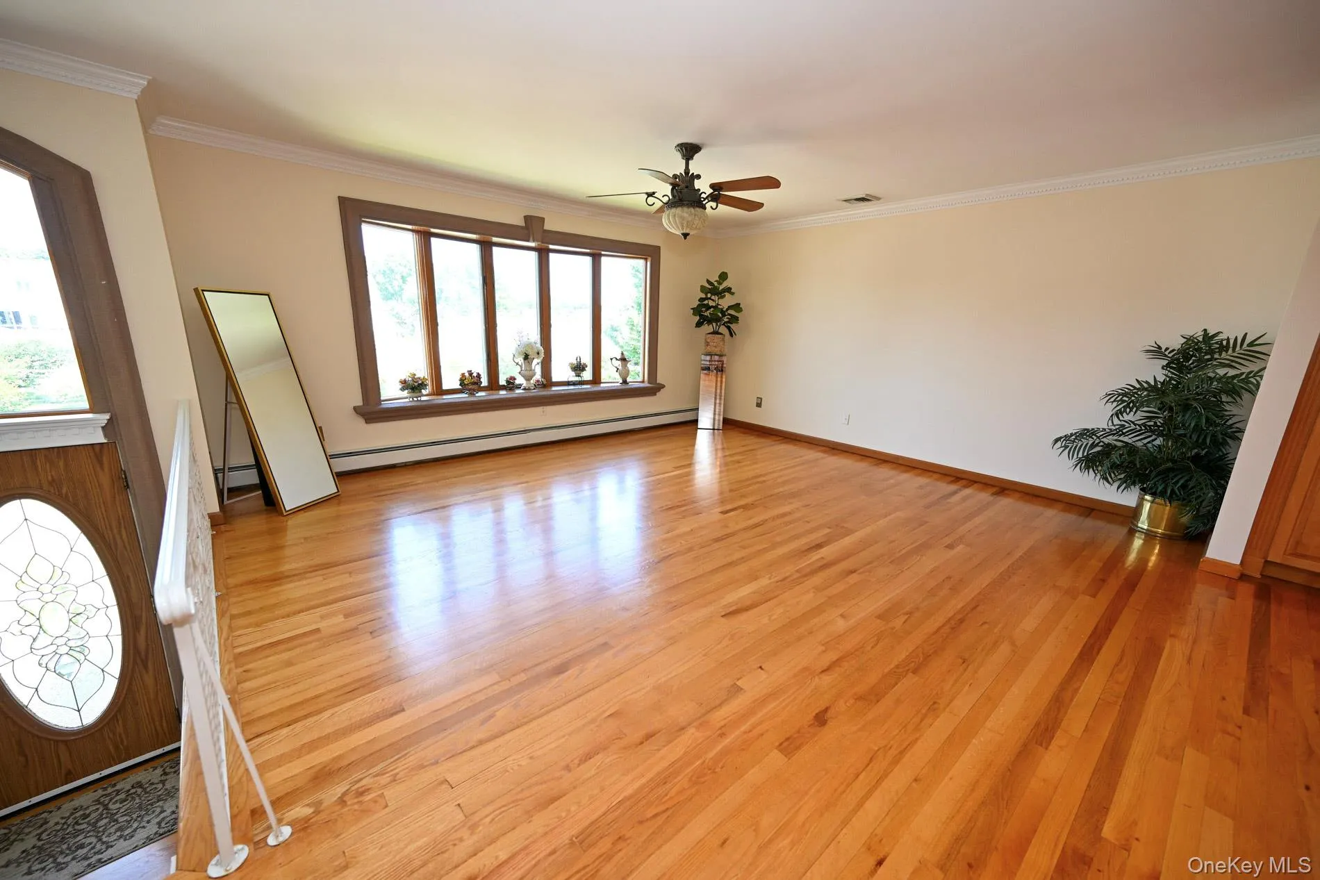 859 Maloon Avenue, Hempstead, NY, 5 Bedrooms Bedrooms, 15 Rooms Rooms,4 BathroomsBathrooms,Residential,For Rent,Maloon,0,1034516 859 Maloon Avenue, Hempstead, NY, 5 Bedrooms Bedrooms, 15 Rooms Rooms,4 BathroomsBathrooms,Residential,For Rent,Maloon,0,1034516