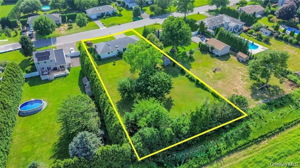 124 Donna Drive, Riverhead, NY, 3 Bedrooms Bedrooms, 8 Rooms Rooms,2 BathroomsBathrooms,Residential,For Rent,Donna,0,1034520 124 Donna Drive, Riverhead, NY, 3 Bedrooms Bedrooms, 8 Rooms Rooms,2 BathroomsBathrooms,Residential,For Rent,Donna,0,1034520
