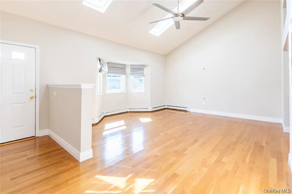 124 Donna Drive, Riverhead, NY, 3 Bedrooms Bedrooms, 8 Rooms Rooms,2 BathroomsBathrooms,Residential,For Rent,Donna,0,1034520 124 Donna Drive, Riverhead, NY, 3 Bedrooms Bedrooms, 8 Rooms Rooms,2 BathroomsBathrooms,Residential,For Rent,Donna,0,1034520