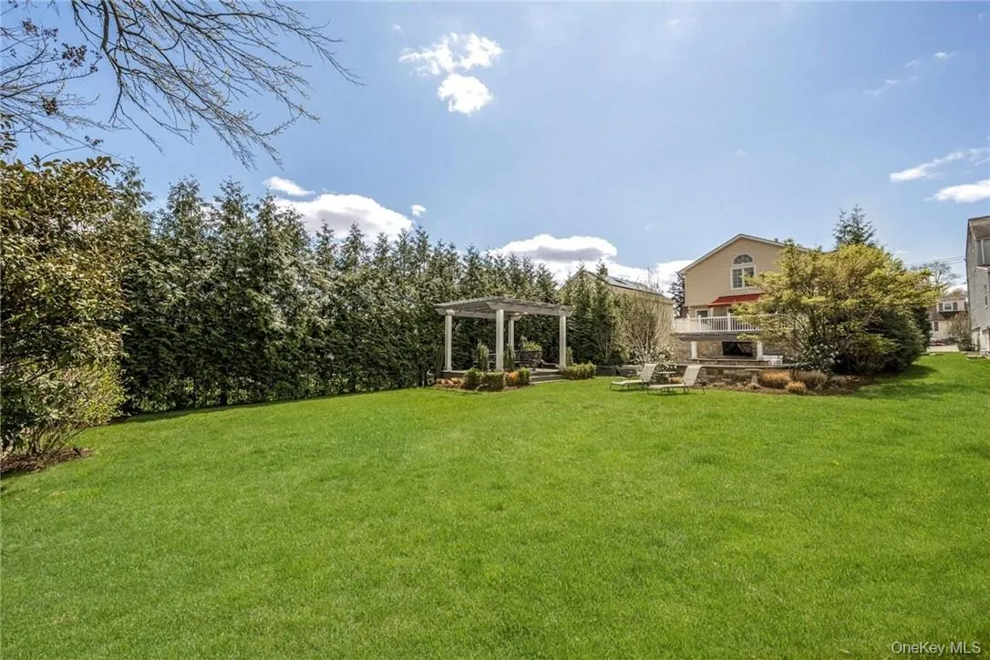 47 Highland Avenue, Eastchester, NY, 4 Bedrooms Bedrooms, 7 Rooms Rooms,4 BathroomsBathrooms,Residential Lease,For Rent,Highland,0,1034525 47 Highland Avenue, Eastchester, NY, 4 Bedrooms Bedrooms, 7 Rooms Rooms,4 BathroomsBathrooms,Residential Lease,For Rent,Highland,0,1034525