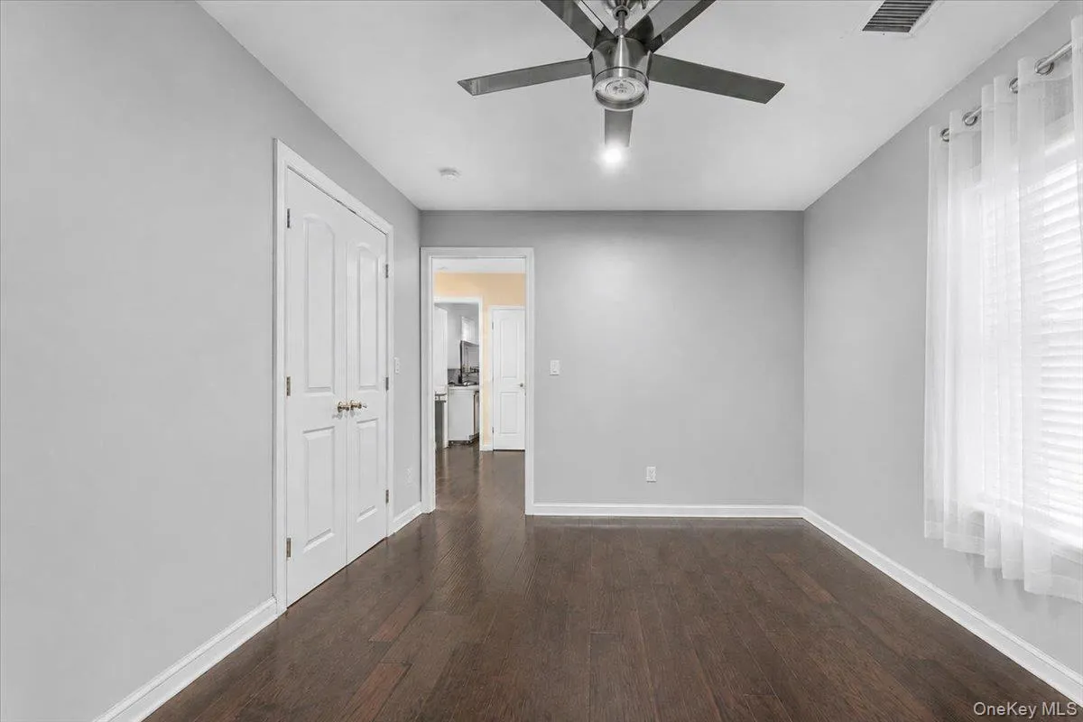 571 Park Avenue, Hempstead, NY, 5 Bedrooms Bedrooms, 7 Rooms Rooms,2 BathroomsBathrooms,Residential,For Rent,Park,0,1034531 571 Park Avenue, Hempstead, NY, 5 Bedrooms Bedrooms, 7 Rooms Rooms,2 BathroomsBathrooms,Residential,For Rent,Park,0,1034531