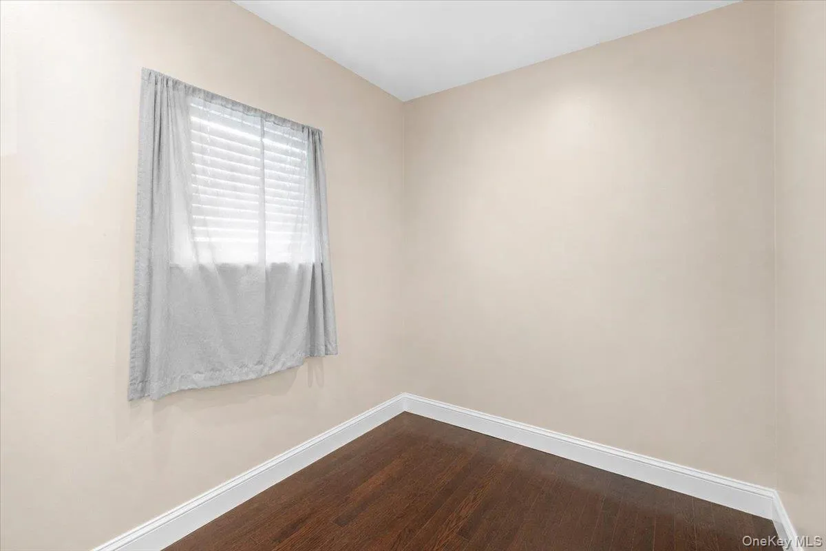 571 Park Avenue, Hempstead, NY, 5 Bedrooms Bedrooms, 7 Rooms Rooms,2 BathroomsBathrooms,Residential,For Rent,Park,0,1034531 571 Park Avenue, Hempstead, NY, 5 Bedrooms Bedrooms, 7 Rooms Rooms,2 BathroomsBathrooms,Residential,For Rent,Park,0,1034531