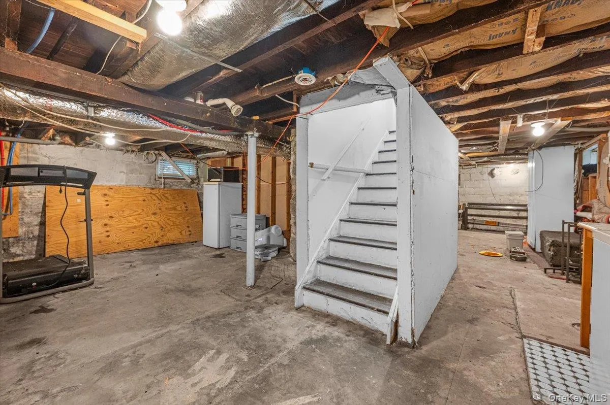 571 Park Avenue, Hempstead, NY, 5 Bedrooms Bedrooms, 7 Rooms Rooms,2 BathroomsBathrooms,Residential,For Rent,Park,0,1034531 571 Park Avenue, Hempstead, NY, 5 Bedrooms Bedrooms, 7 Rooms Rooms,2 BathroomsBathrooms,Residential,For Rent,Park,0,1034531
