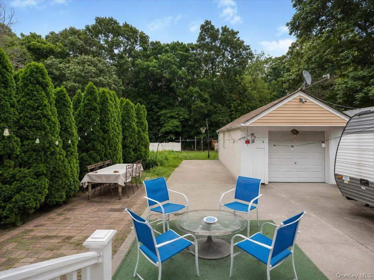 571 Park Avenue, Hempstead, NY, 5 Bedrooms Bedrooms, 7 Rooms Rooms,2 BathroomsBathrooms,Residential,For Rent,Park,0,1034531 571 Park Avenue, Hempstead, NY, 5 Bedrooms Bedrooms, 7 Rooms Rooms,2 BathroomsBathrooms,Residential,For Rent,Park,0,1034531